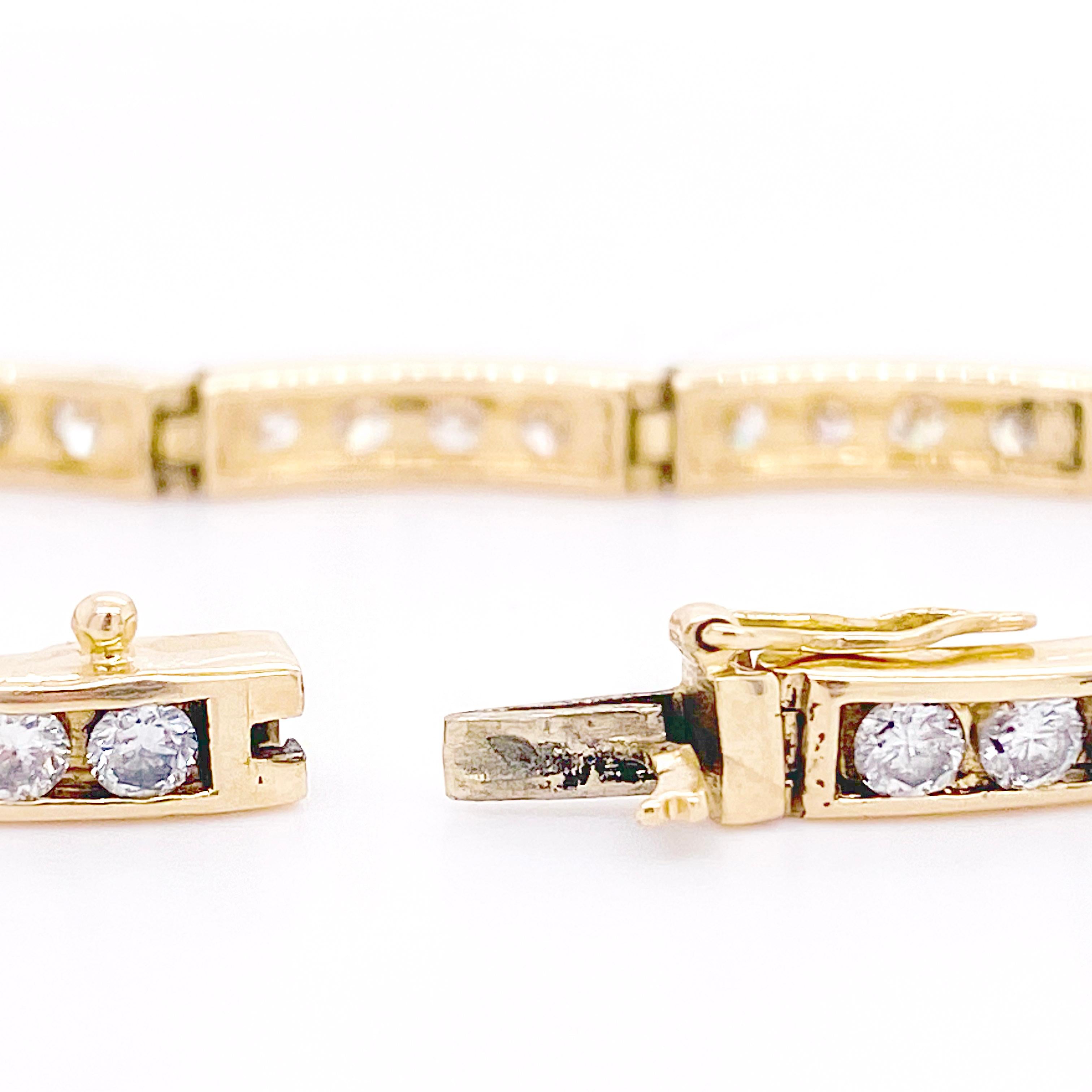 Tennisarmband, Riviera Line, 2,50 Karat Diamanten, geschwungene Kanäle im Zustand „Neu“ im Angebot in Austin, TX