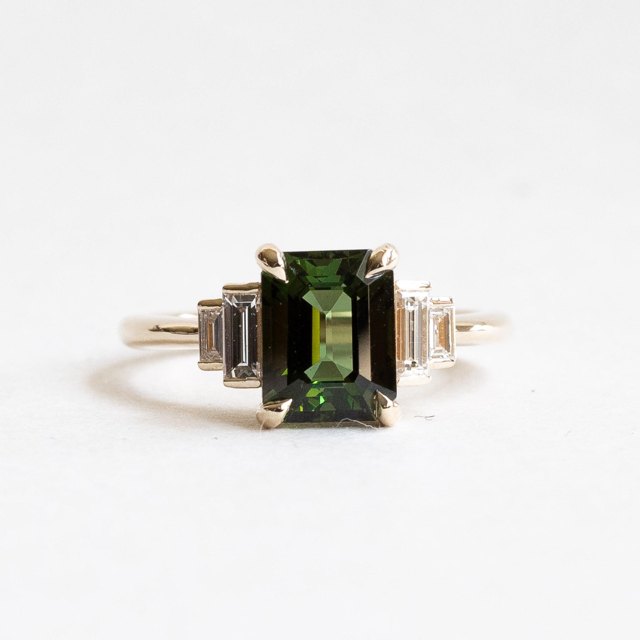 2.5 Carat Tourmaline Diamond Engagement Ring In New Condition For Sale In Wallingford, CT