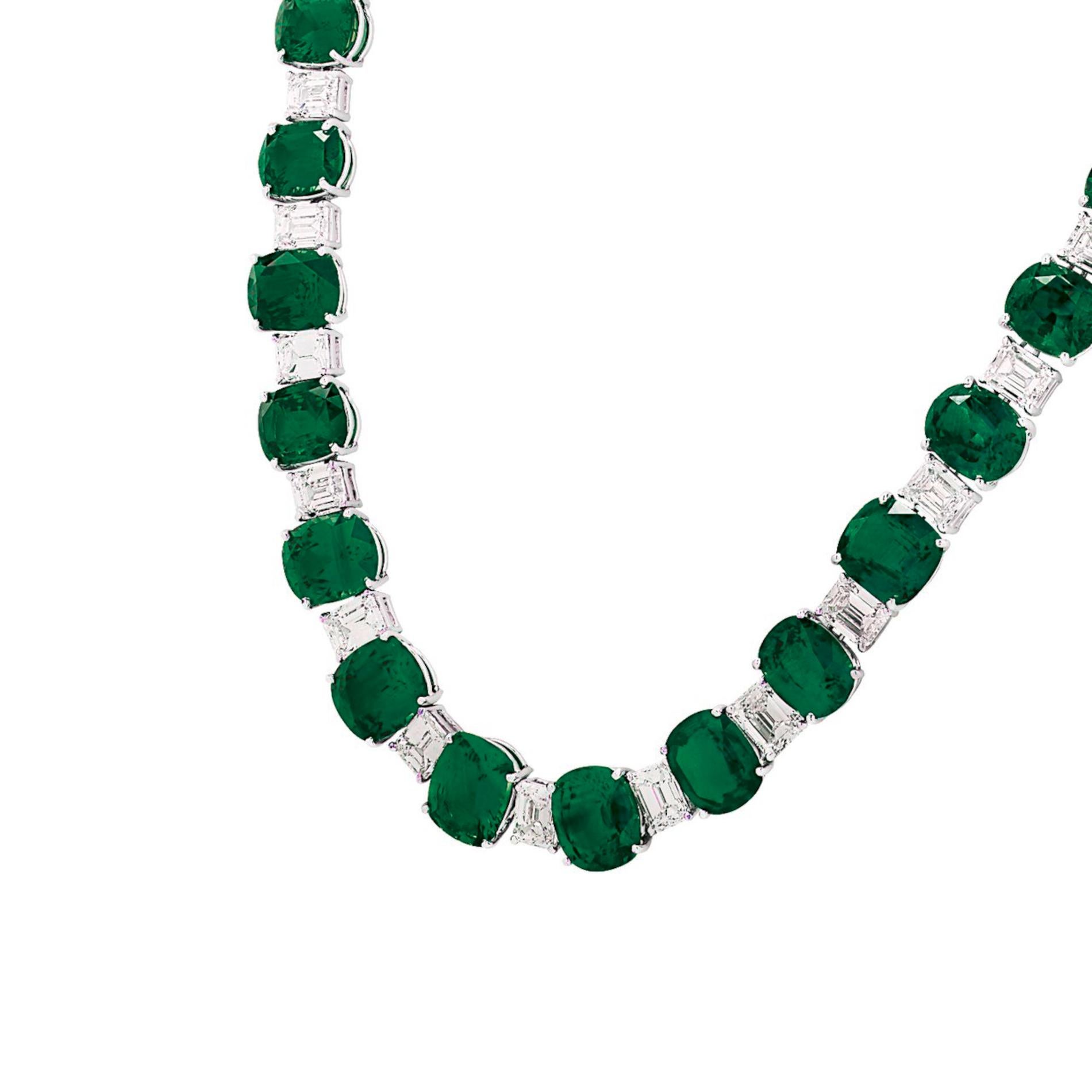 Modern 25  Carat Vivid Green Oval Emeralds Diamond Pendant Necklace For Sale