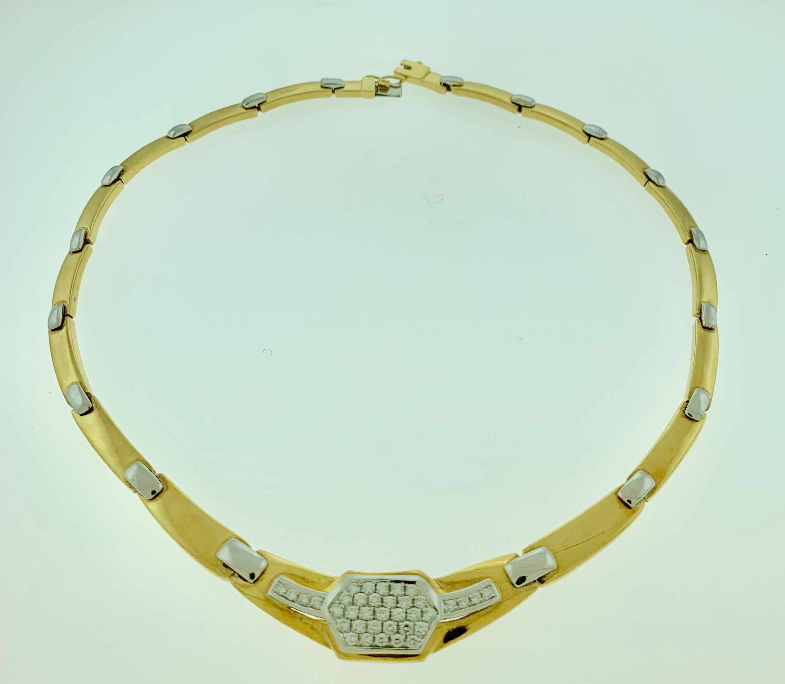 2.5 carat diamond necklace