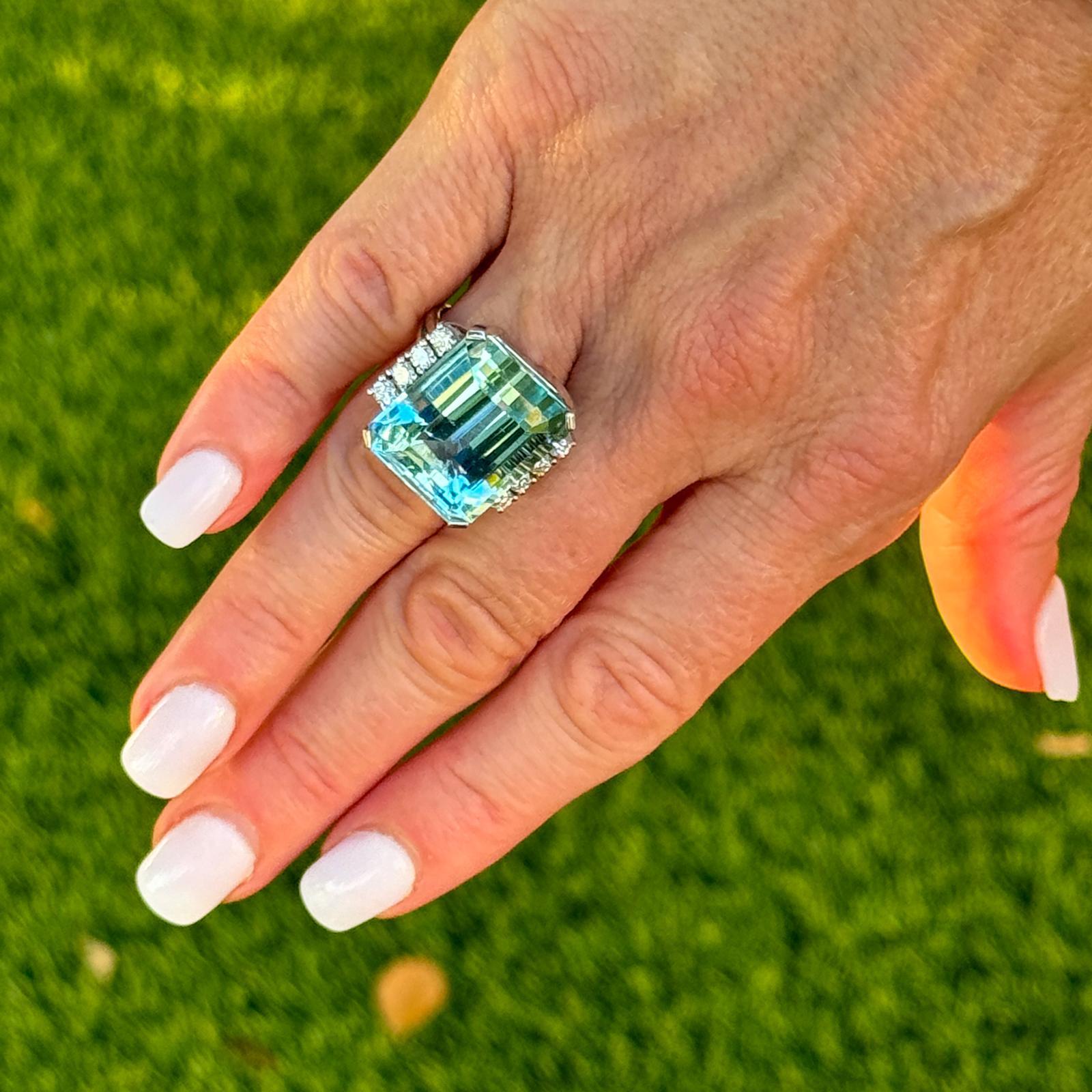 Modern 25 CT Emerald Cut Aquamarine Diamond 18 Karat White Gold Cocktail Ring
