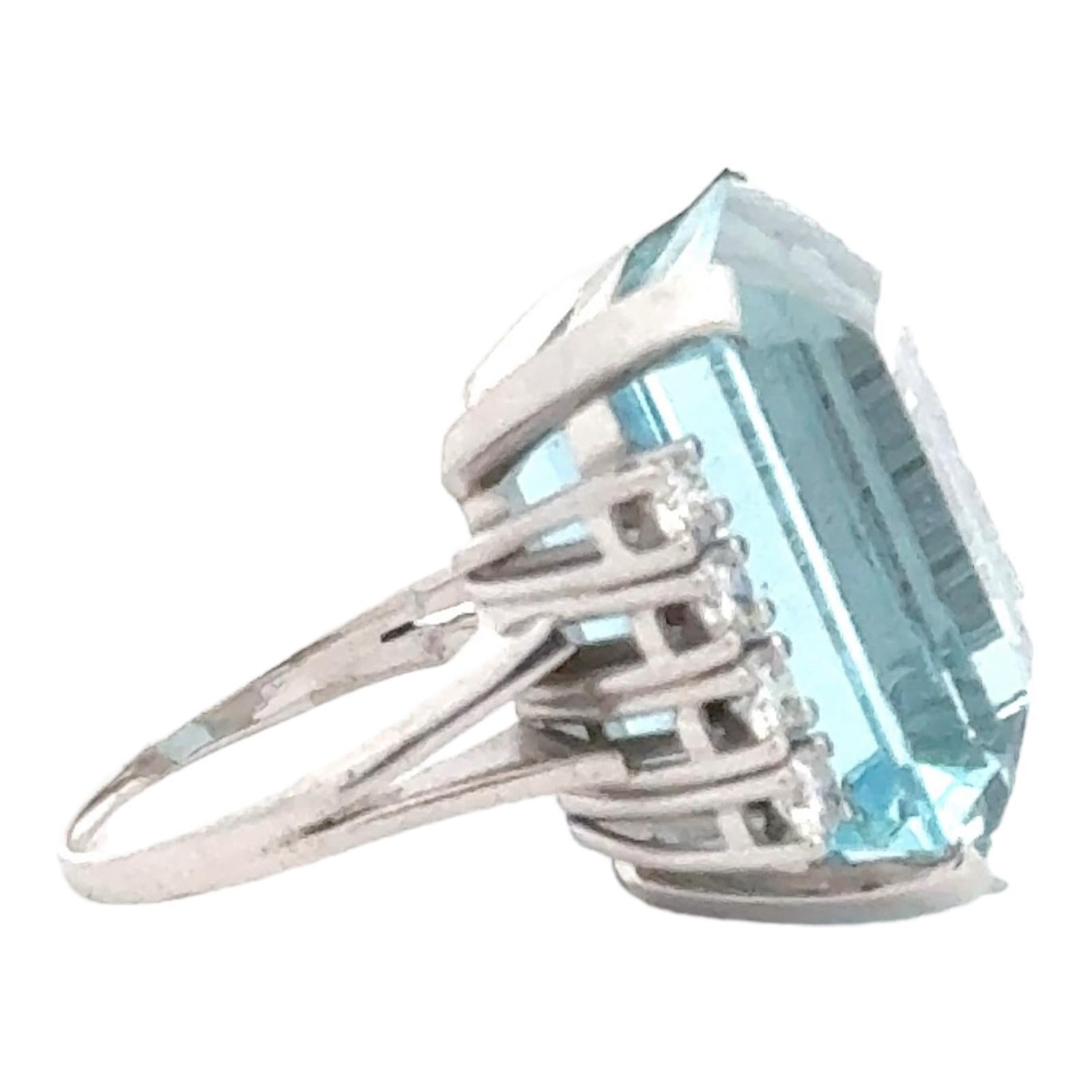 25 CT Emerald Cut Aquamarine Diamond 18 Karat White Gold Cocktail Ring 1