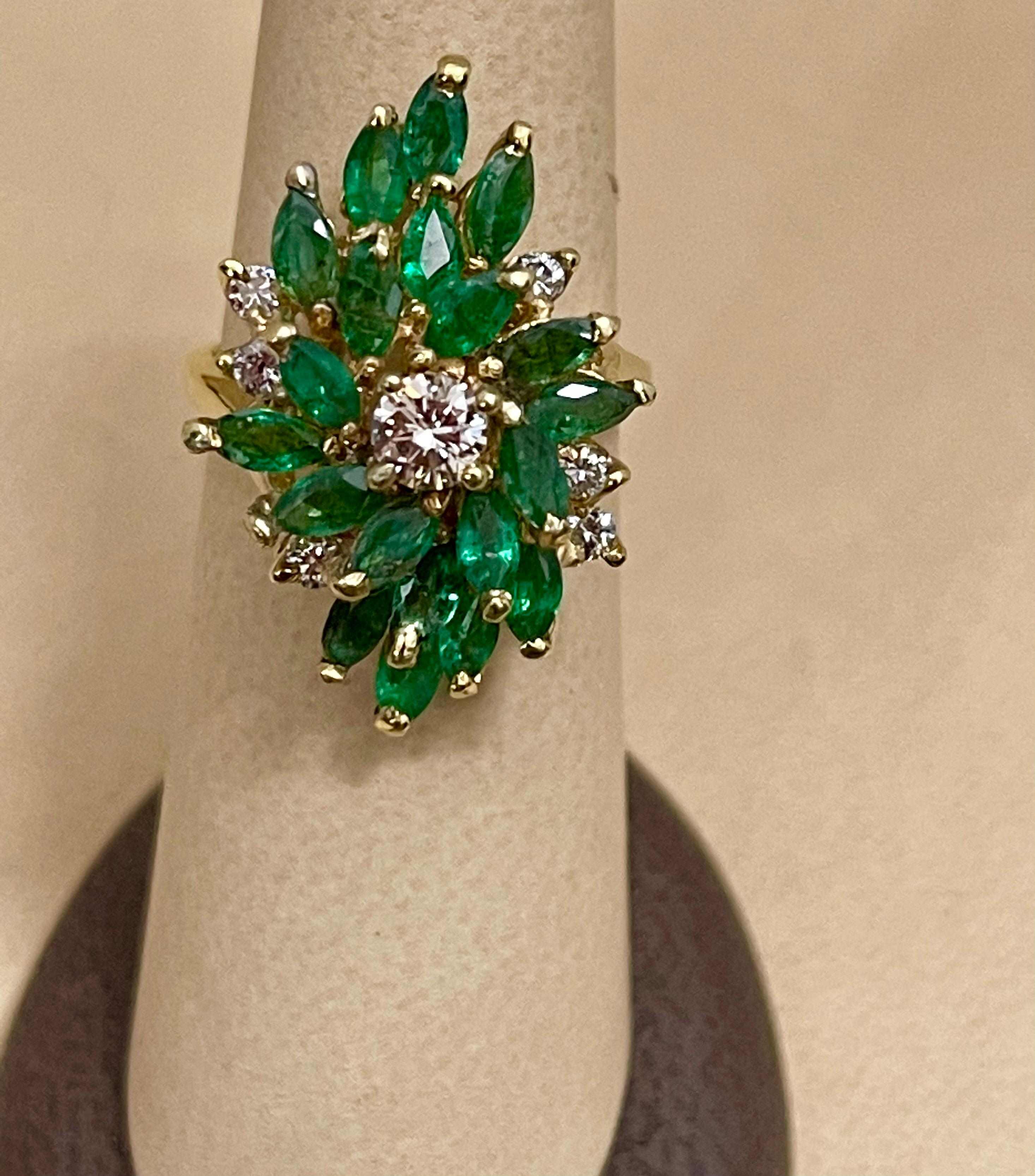 2.5 Ct Natural Emerald, Marquise Stone and Diamond Ring 14 Karat Yellow Gold In Excellent Condition In New York, NY