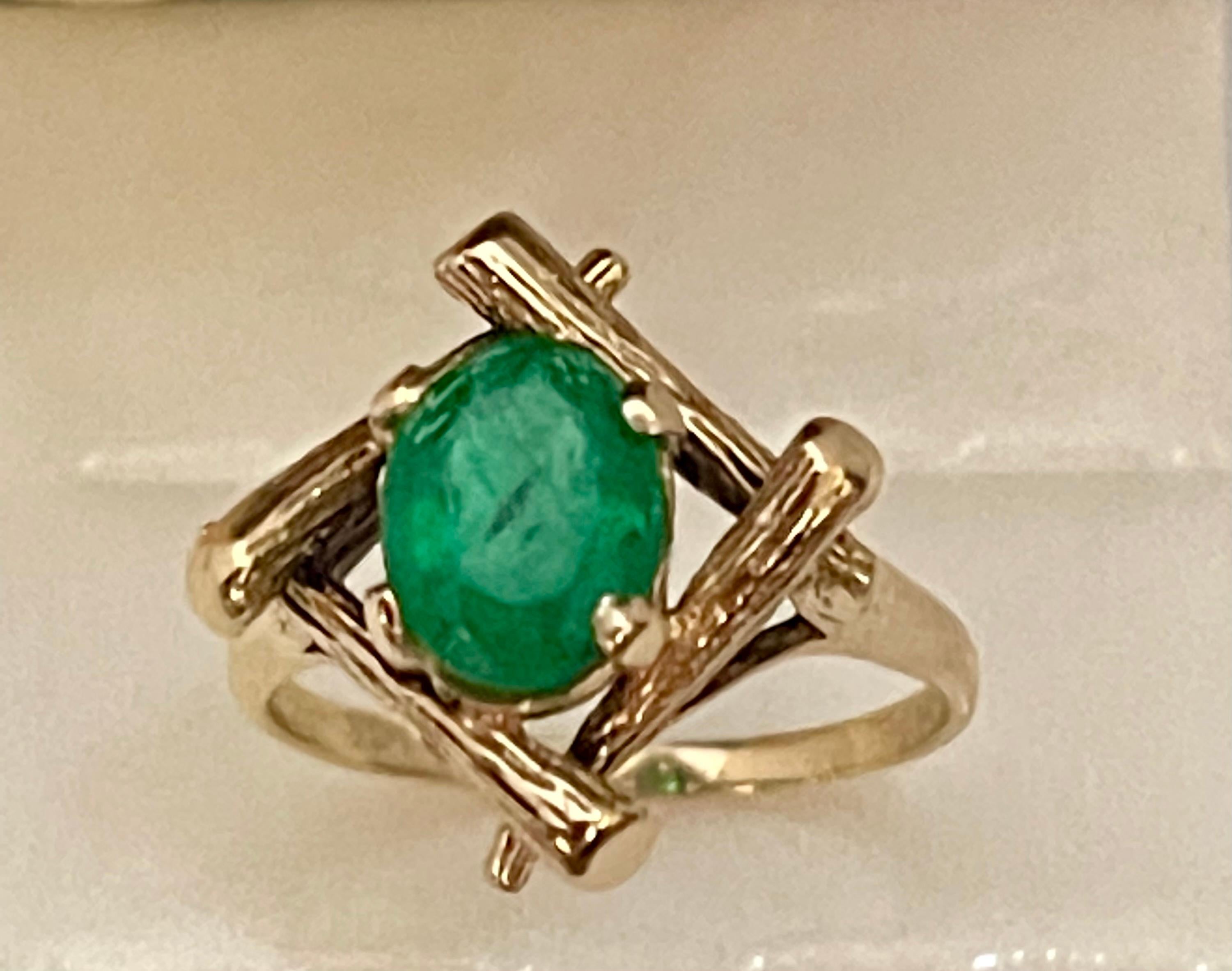 2,5 Karat natürlicher Smaragd, ovaler brasilianischer Ring aus 14 Karat Gelbgold 2