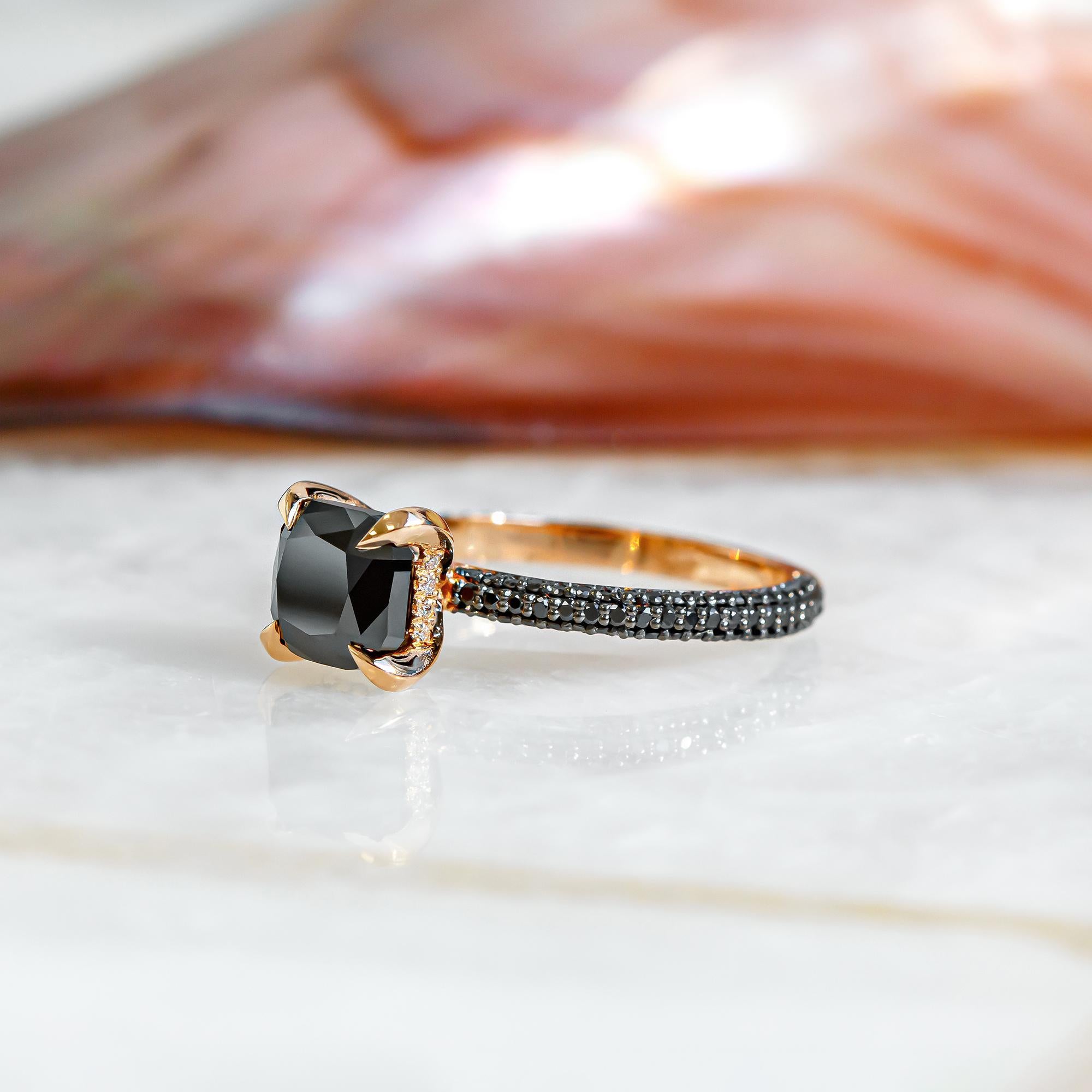 Art Deco 2.5cts Ooak Cushion Cut Natural Black&White Diamond Statement Ring in Rose Gold For Sale