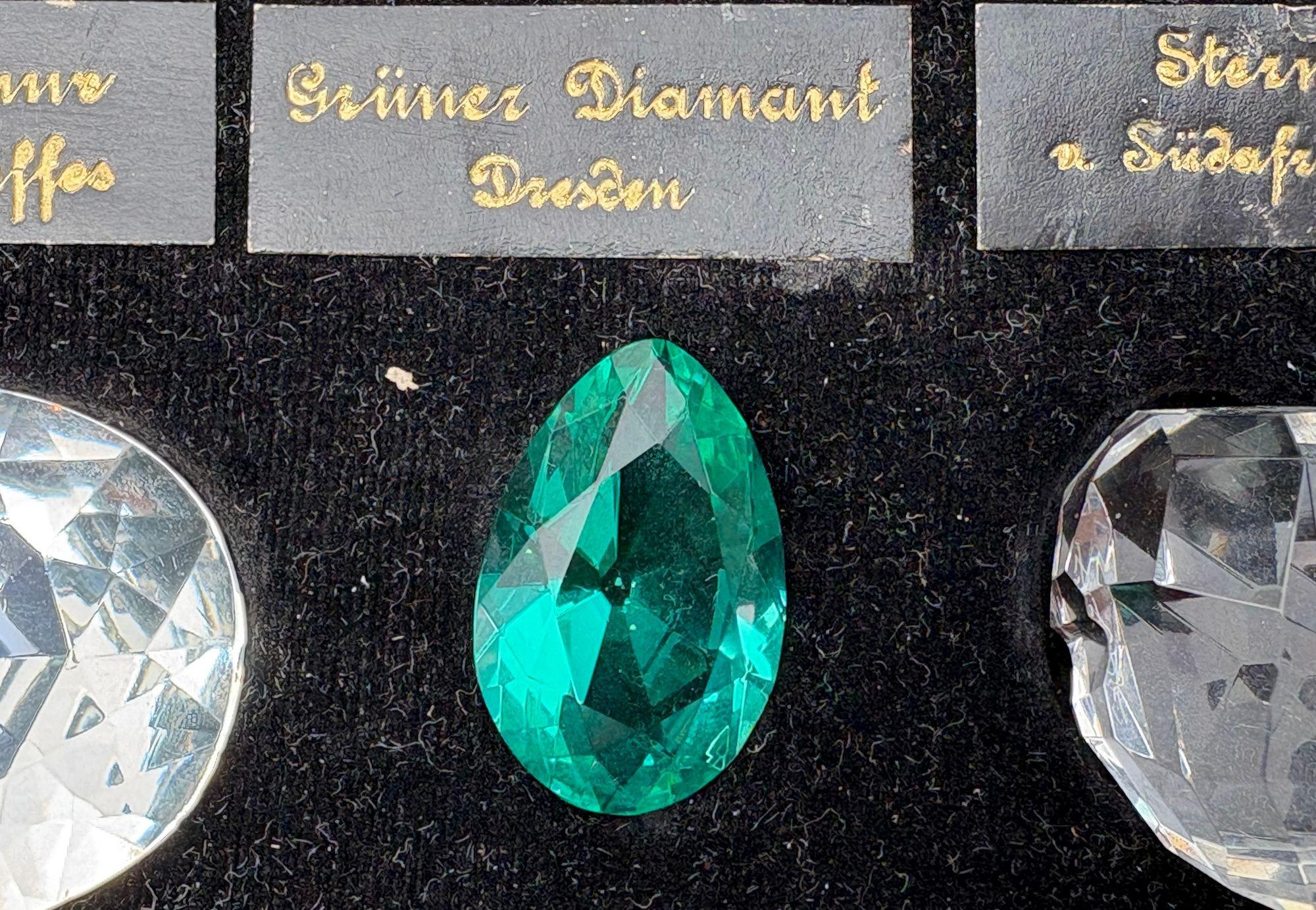 25 Glass Reproductions of Historical Diamonds, Leather Pad Case, Sotheby's Prov. For Sale 13