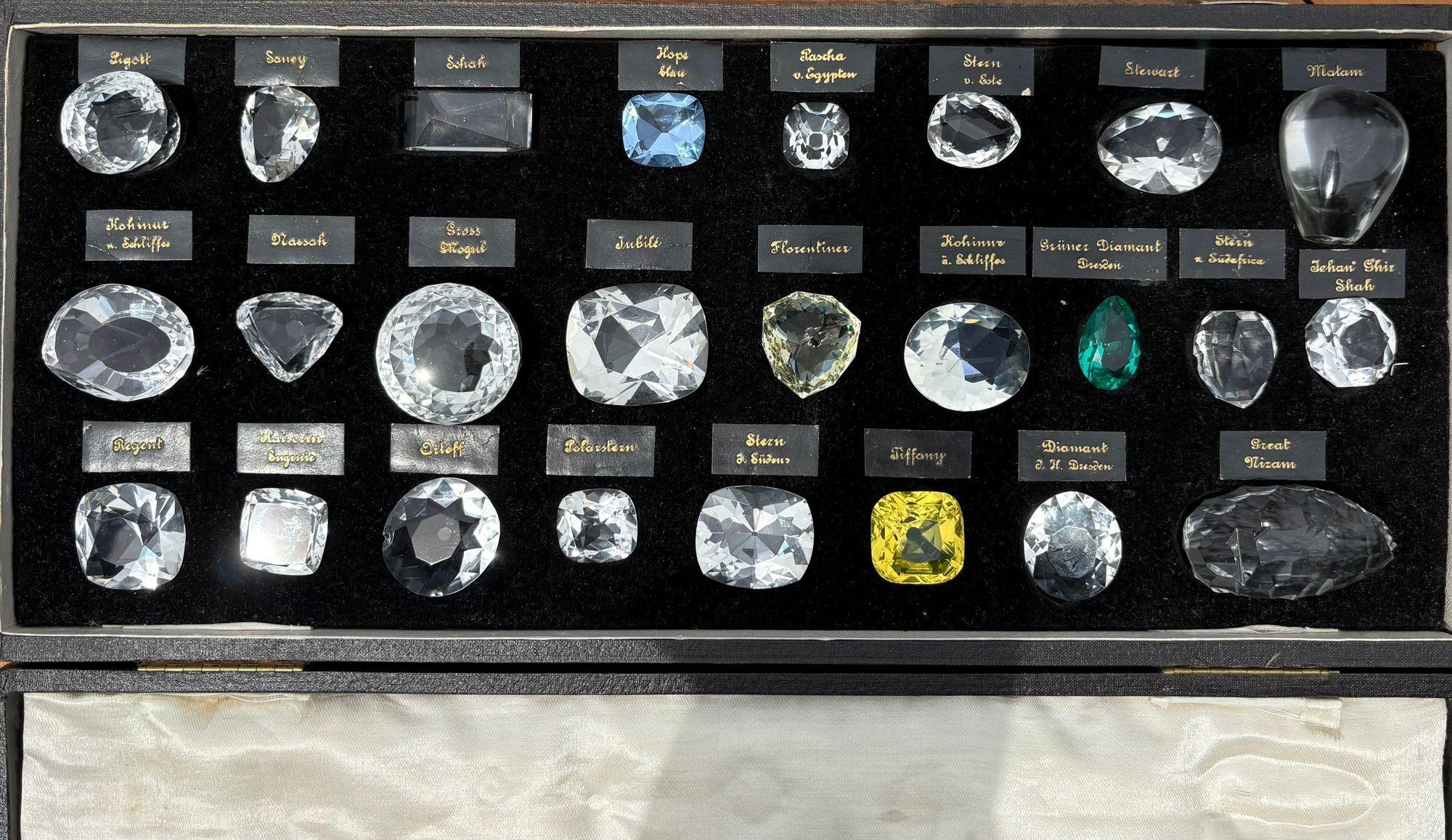 Late 20th Century 25 Glass Reproductions of Historical Diamonds, Leather Pad Case, Sotheby's Prov. For Sale