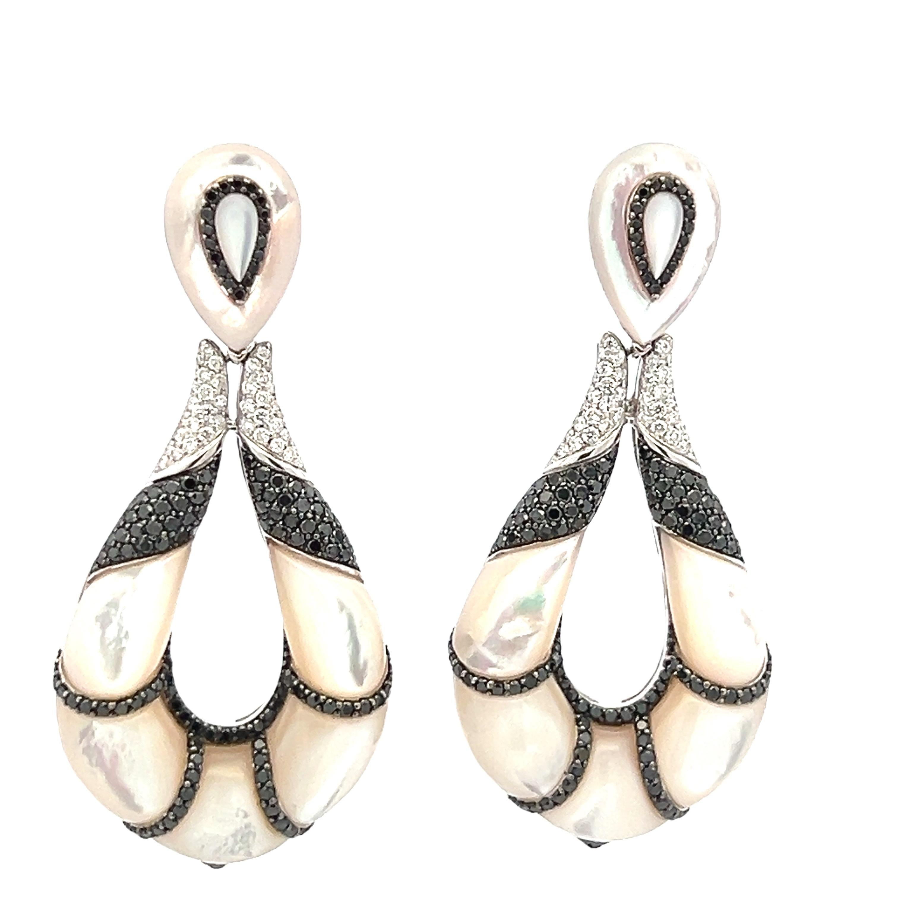 De las mujeres Pendientes de gota de nácar y diamantes de 2,5 pulgadas en oro blanco de 18 quilates - 4.00 Cara en venta