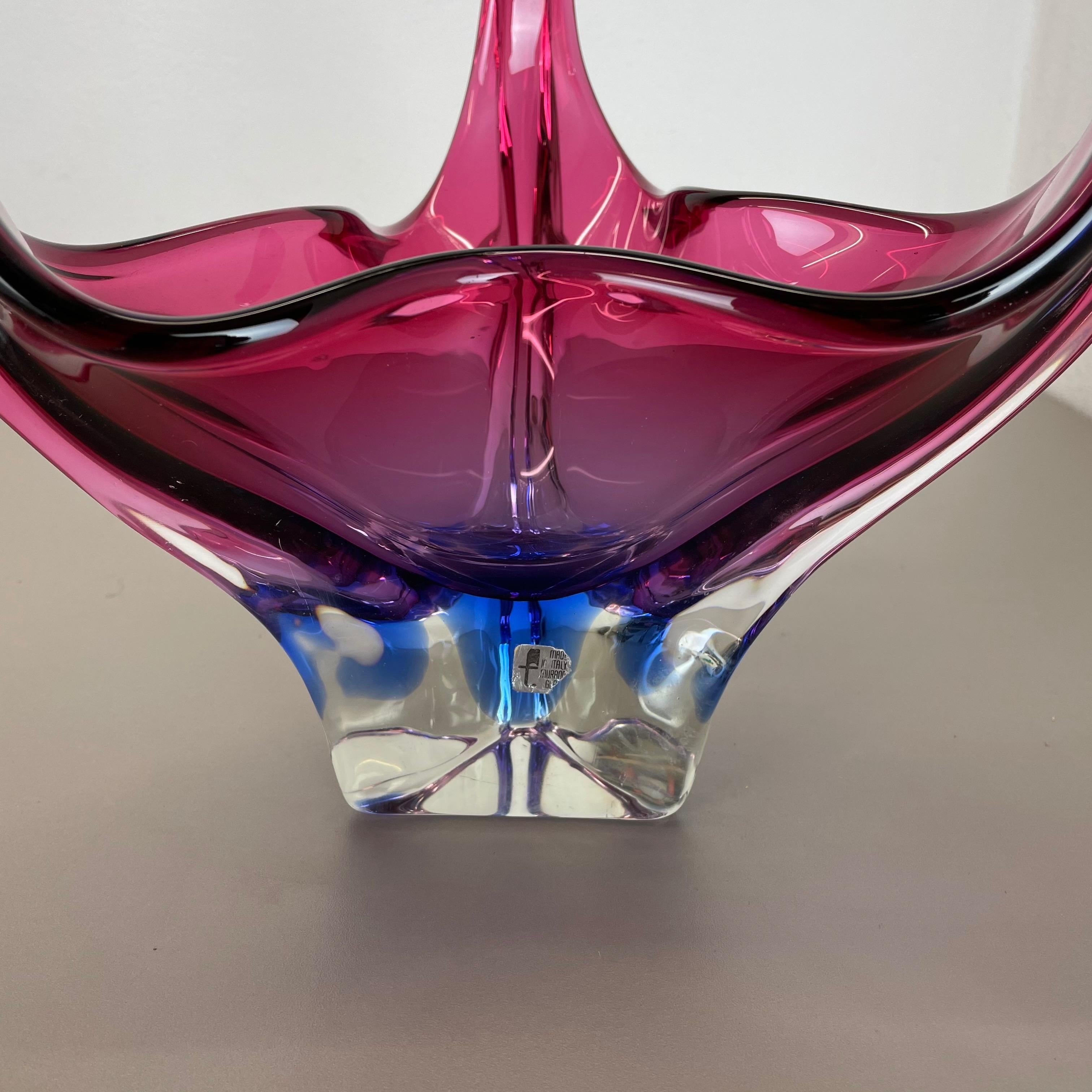 Centro de mesa en forma de concha con cuenco de cristal floral de 2,5 Kg de Fratelli Toso Murano, Italia, años 70 en venta 6