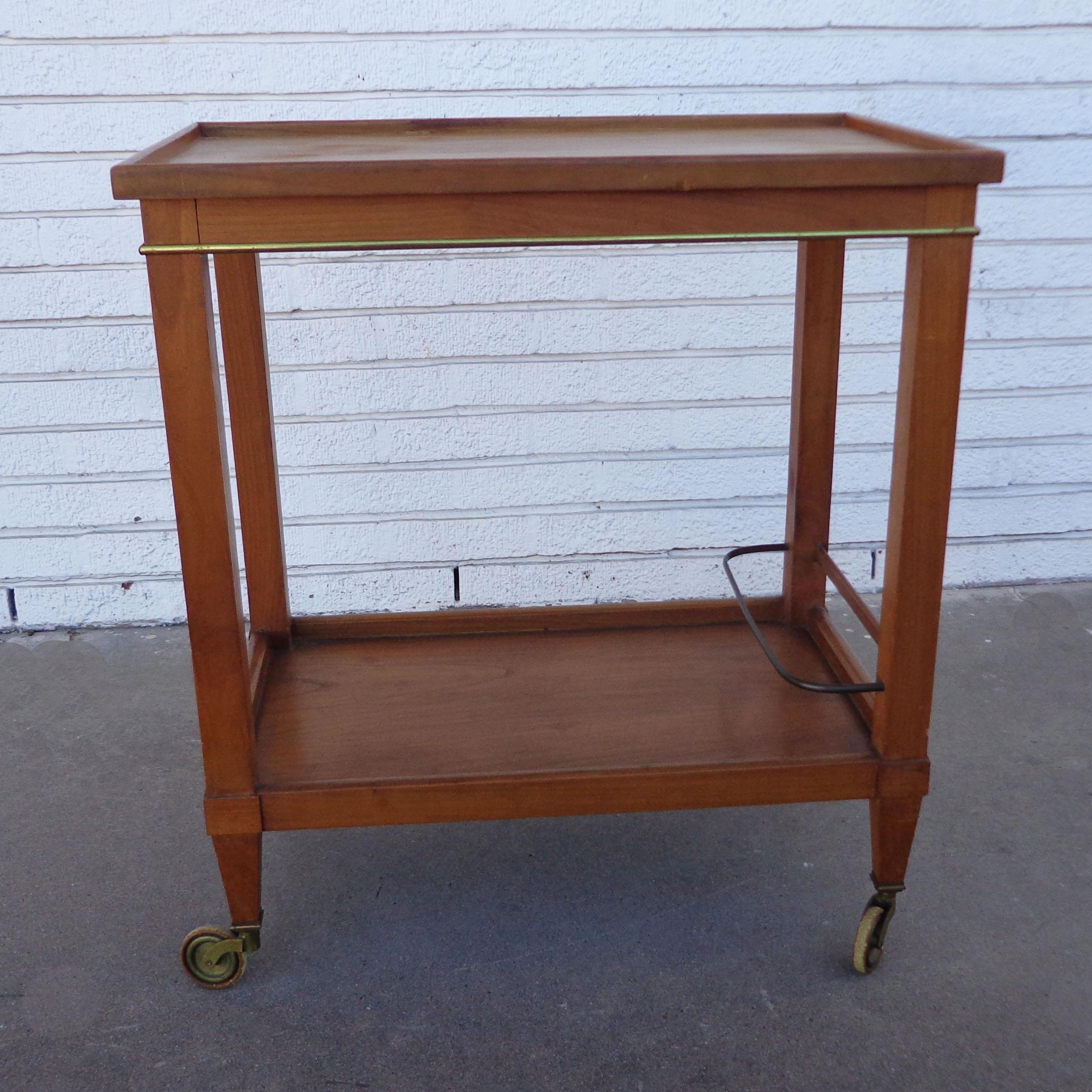 Mid Century Teak Bar Cart In Good Condition For Sale In Pasadena, TX