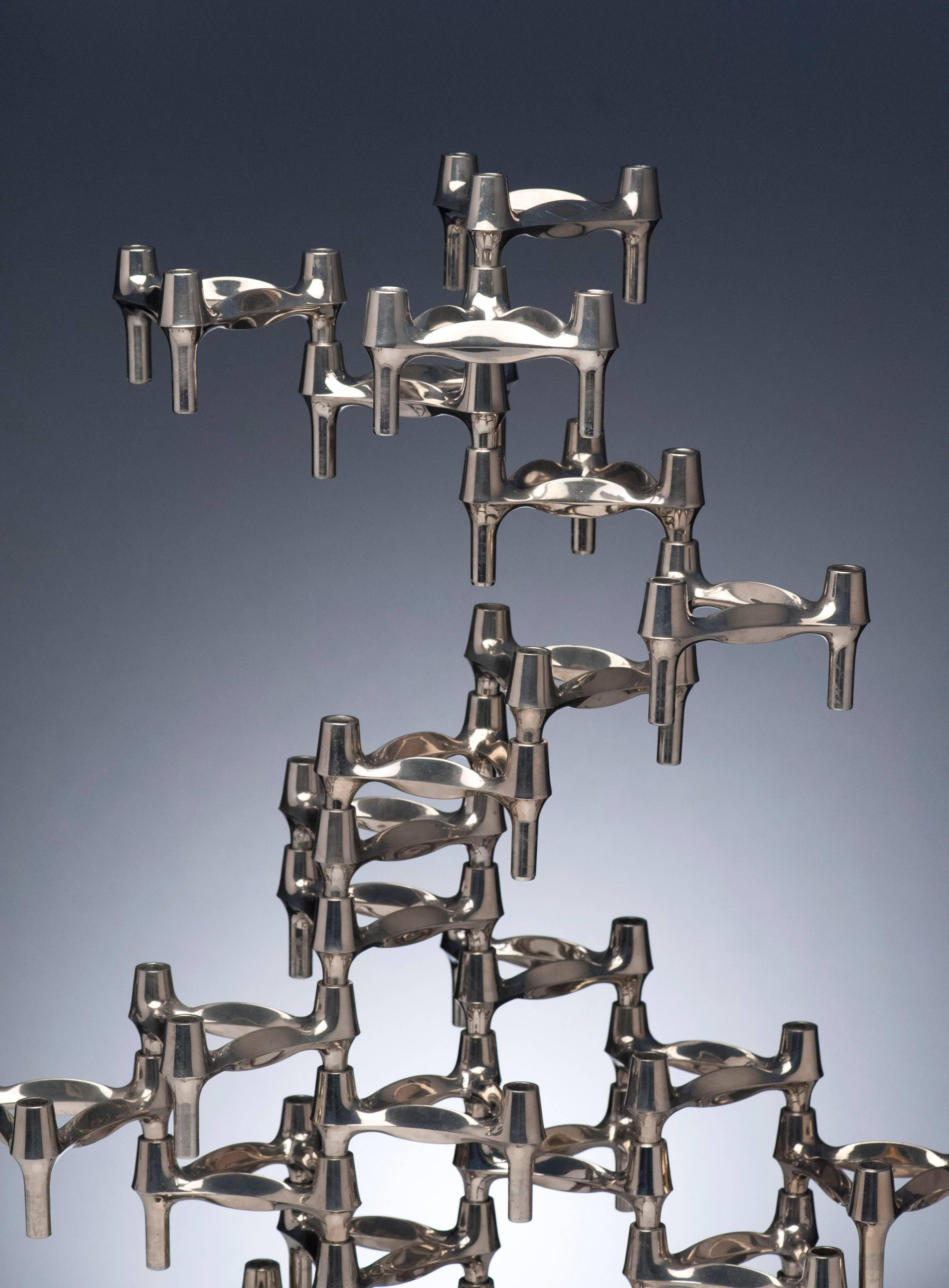 Metal 25 Nagel Candleholder Centrepiece Modern Kinetic Sculpture