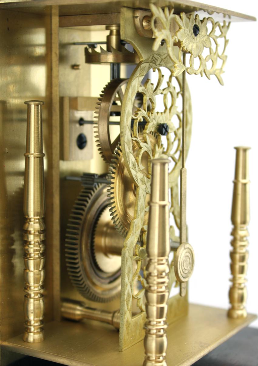 Reloj de Pared de Ébano Japonés Shaku Dokei de 25