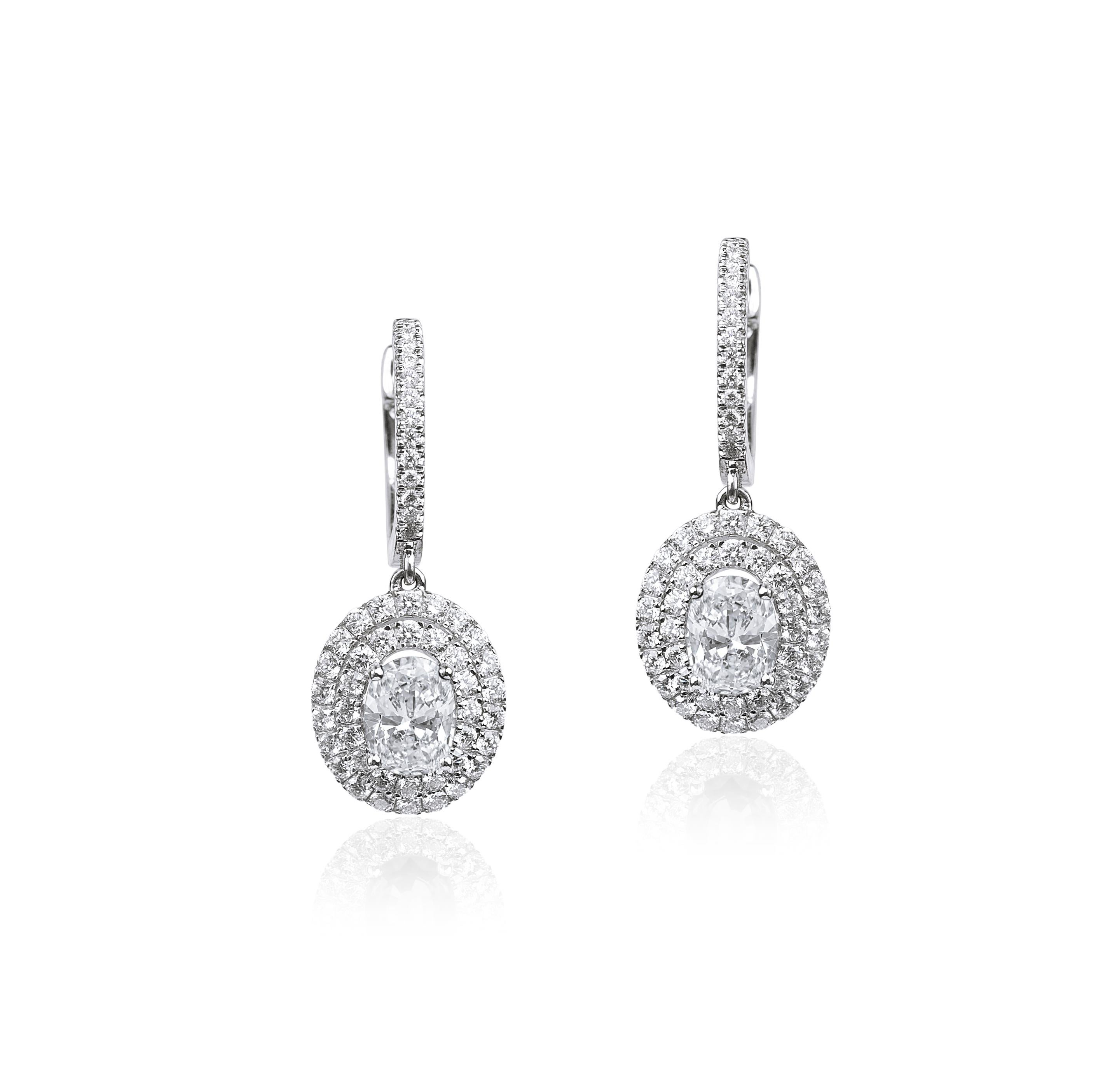 Art déco 2.5 TCW Carat Art Deco Diamond Pear Cut Drop Dangle Ears Setting E VVS GIA en vente