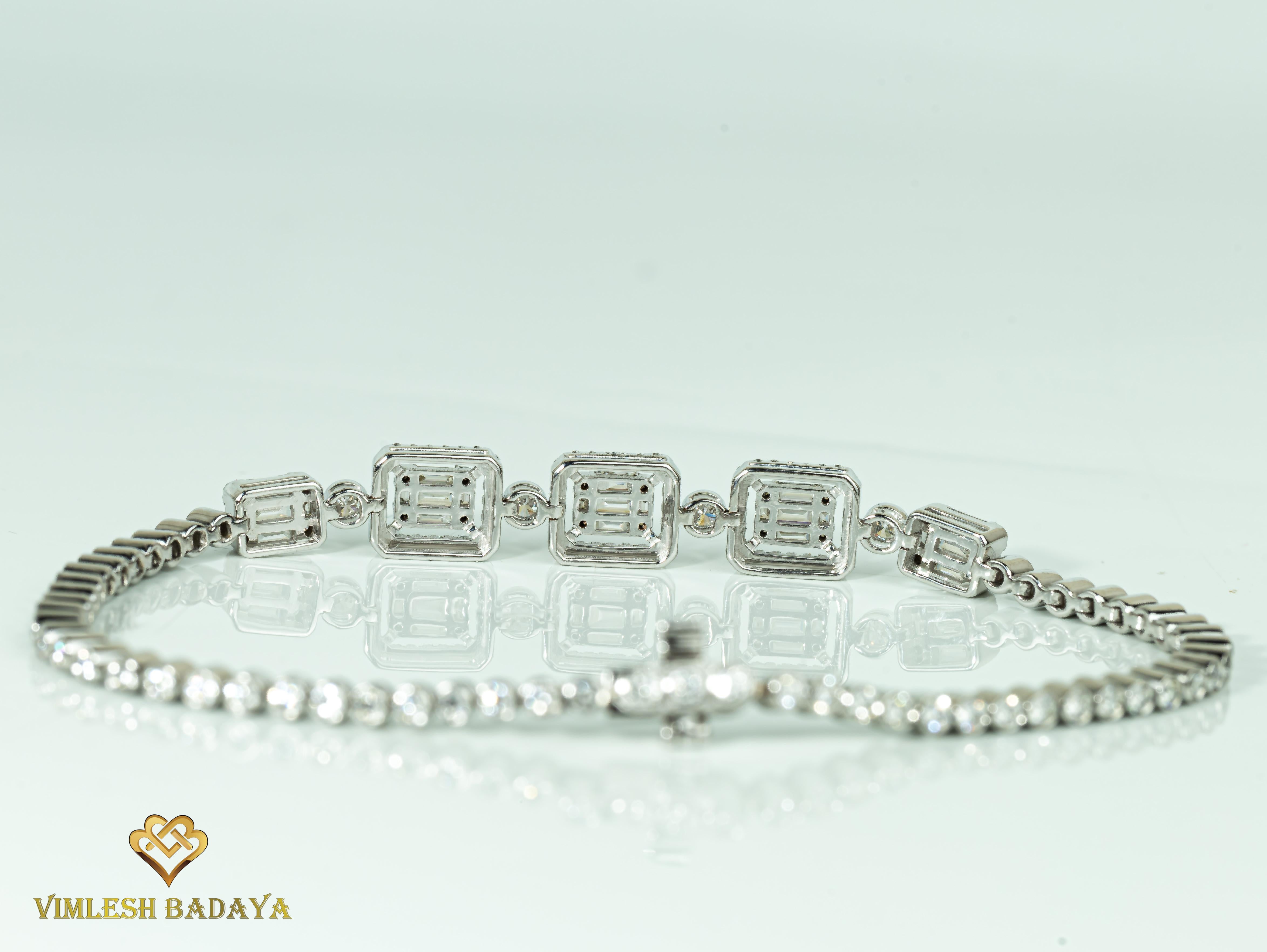 Bracelet tennis en diamants naturels taille baguette 2,5 carats TCW pour elle Unisexe en vente