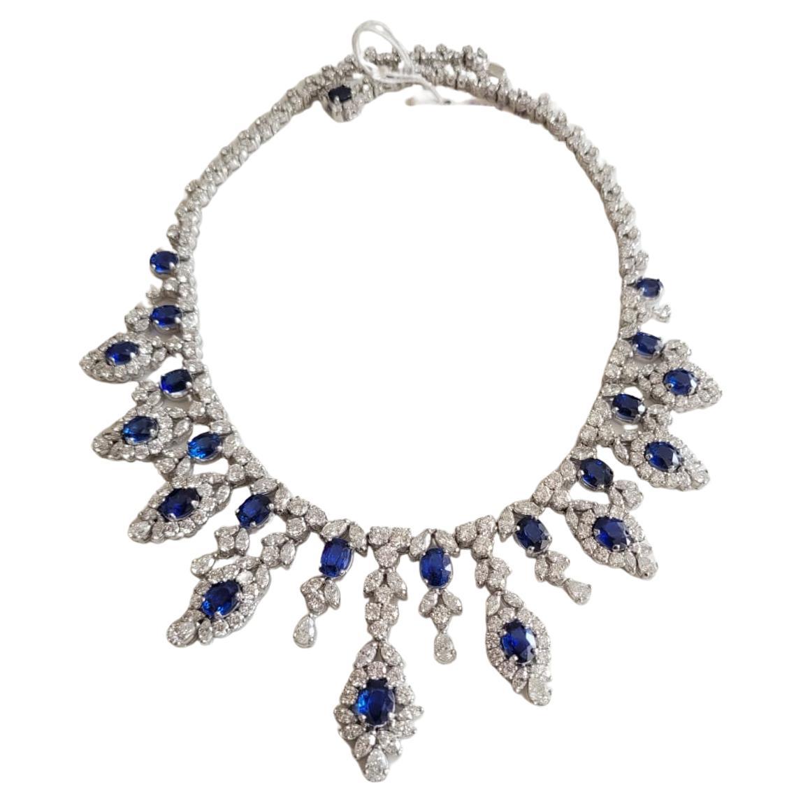 $250, 000 Rare Fancy 18KT Gold Estate Gorgeous Ceylon Sapphire Diamond Necklace For Sale