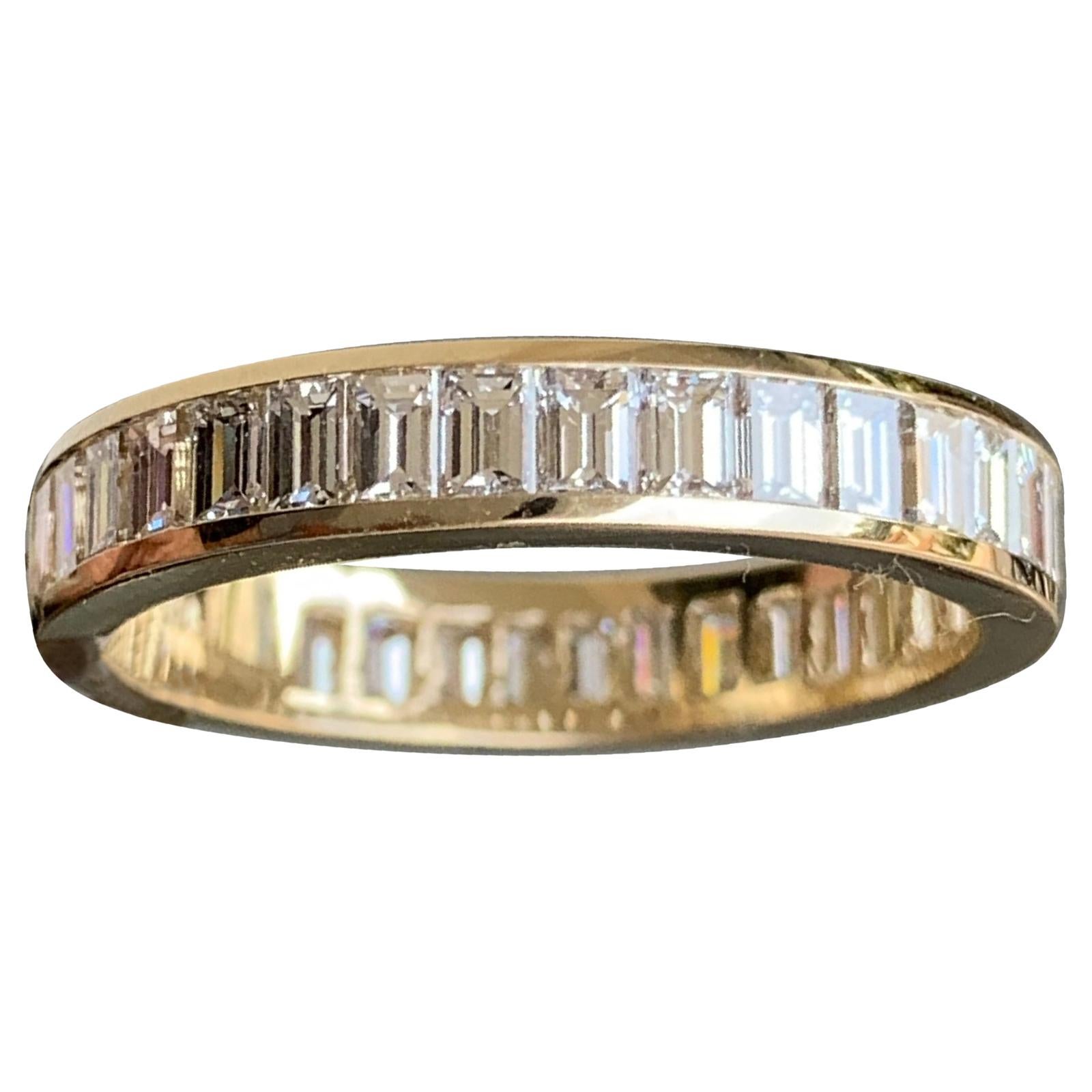 2.50 Carat Approximate Baguette Diamond Eternity Ring Band, 18k Y, Ben Dannie For Sale