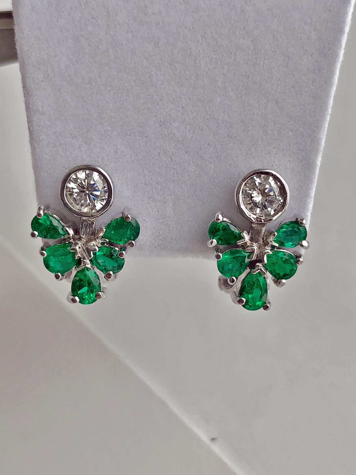 2.50 Carat Diamond AAA Colombian Emerald Cluster Earrings 18K White Gold For Sale 4