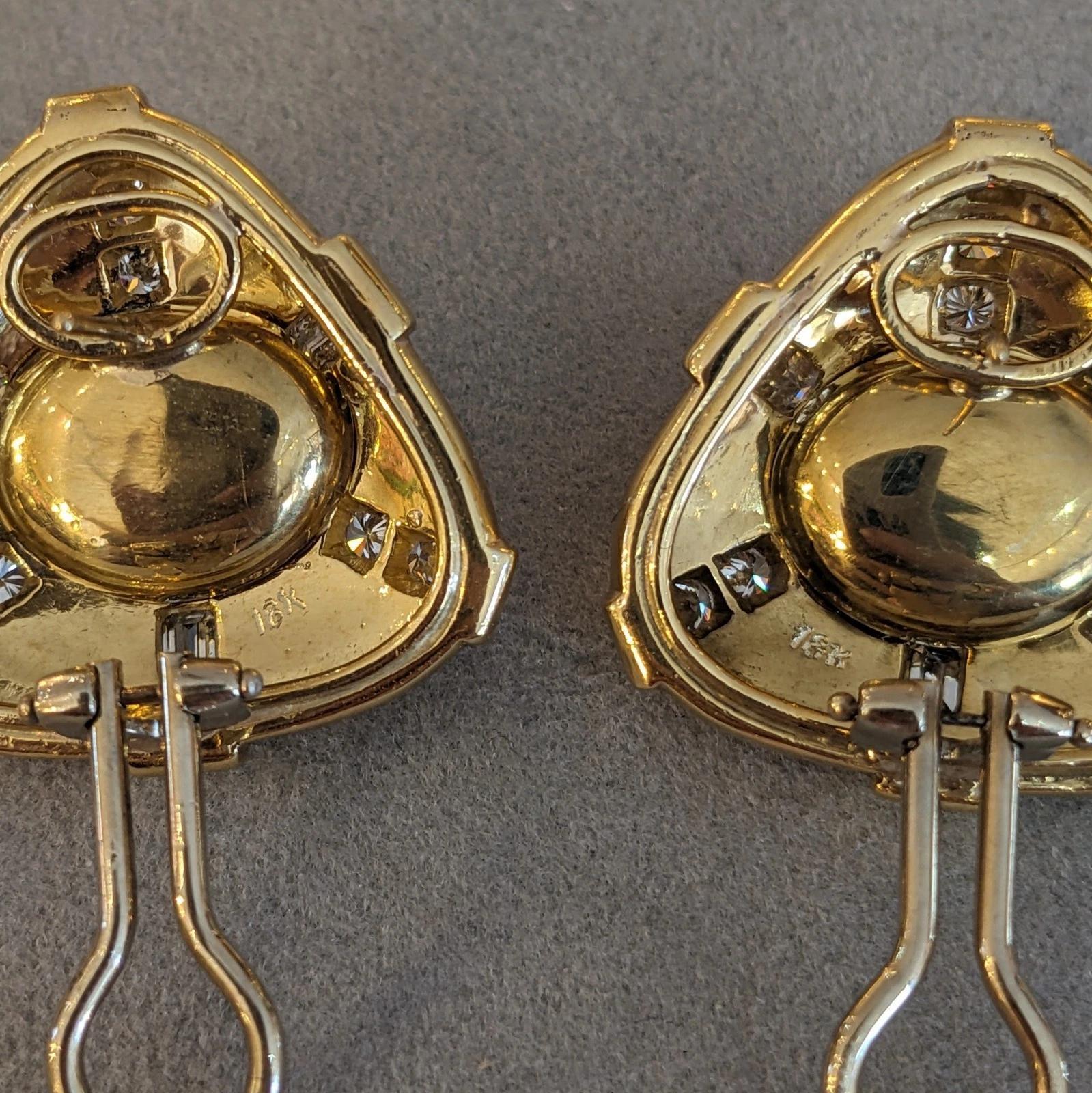 Orecchini con diamanti e corallo angelo da 2,50 carati in oro giallo 18 carati in vendita 3