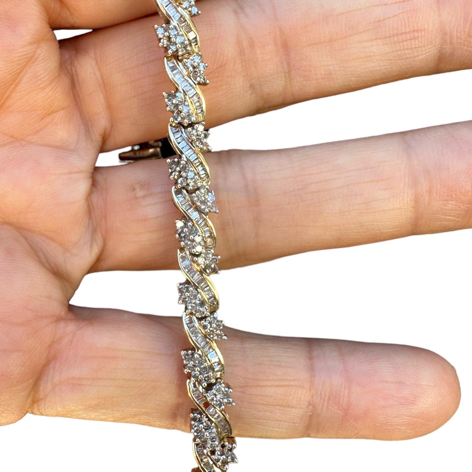 Contemporary 2.50 Carat Diamond Baguette Link Bracelet Yellow Gold For Sale