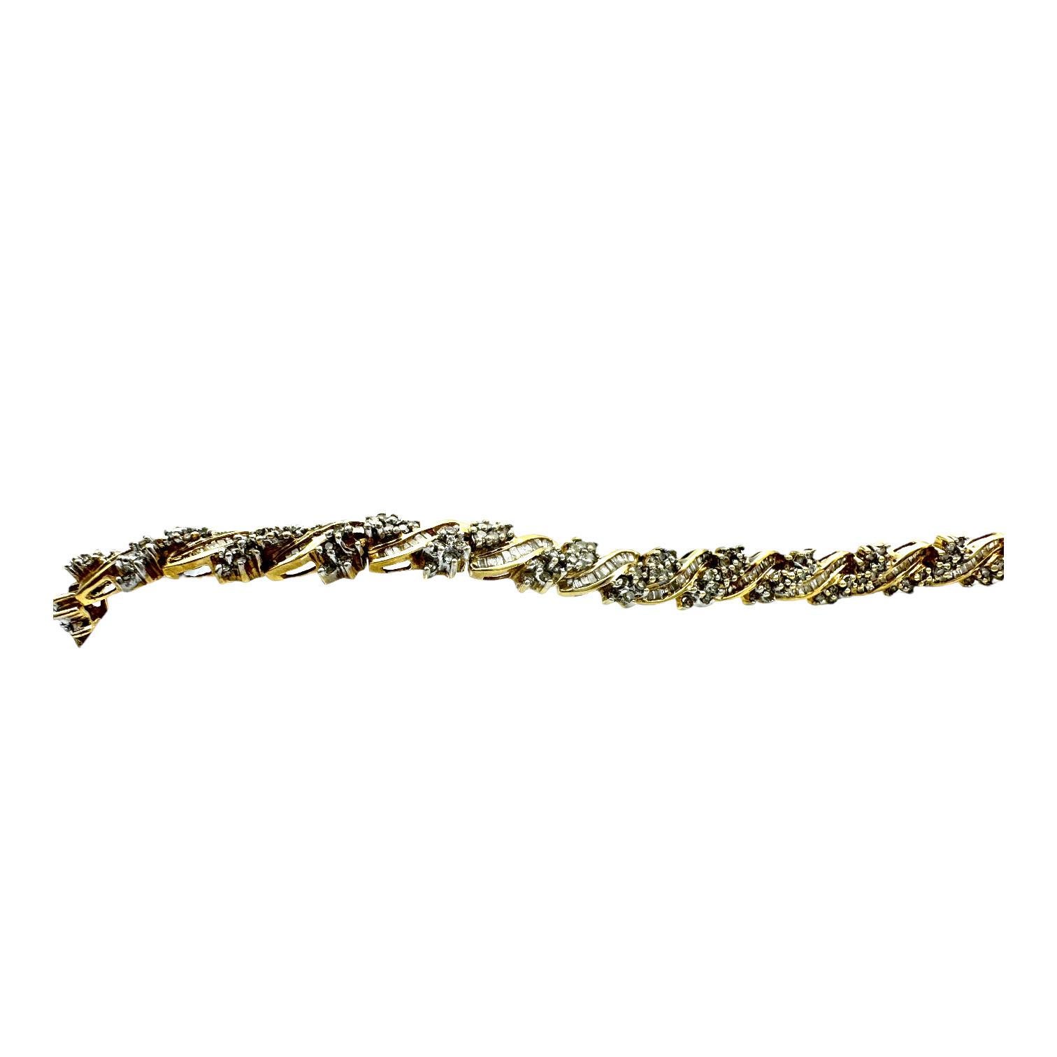 2.50 Carat Diamond Baguette Link Bracelet Yellow Gold For Sale 1