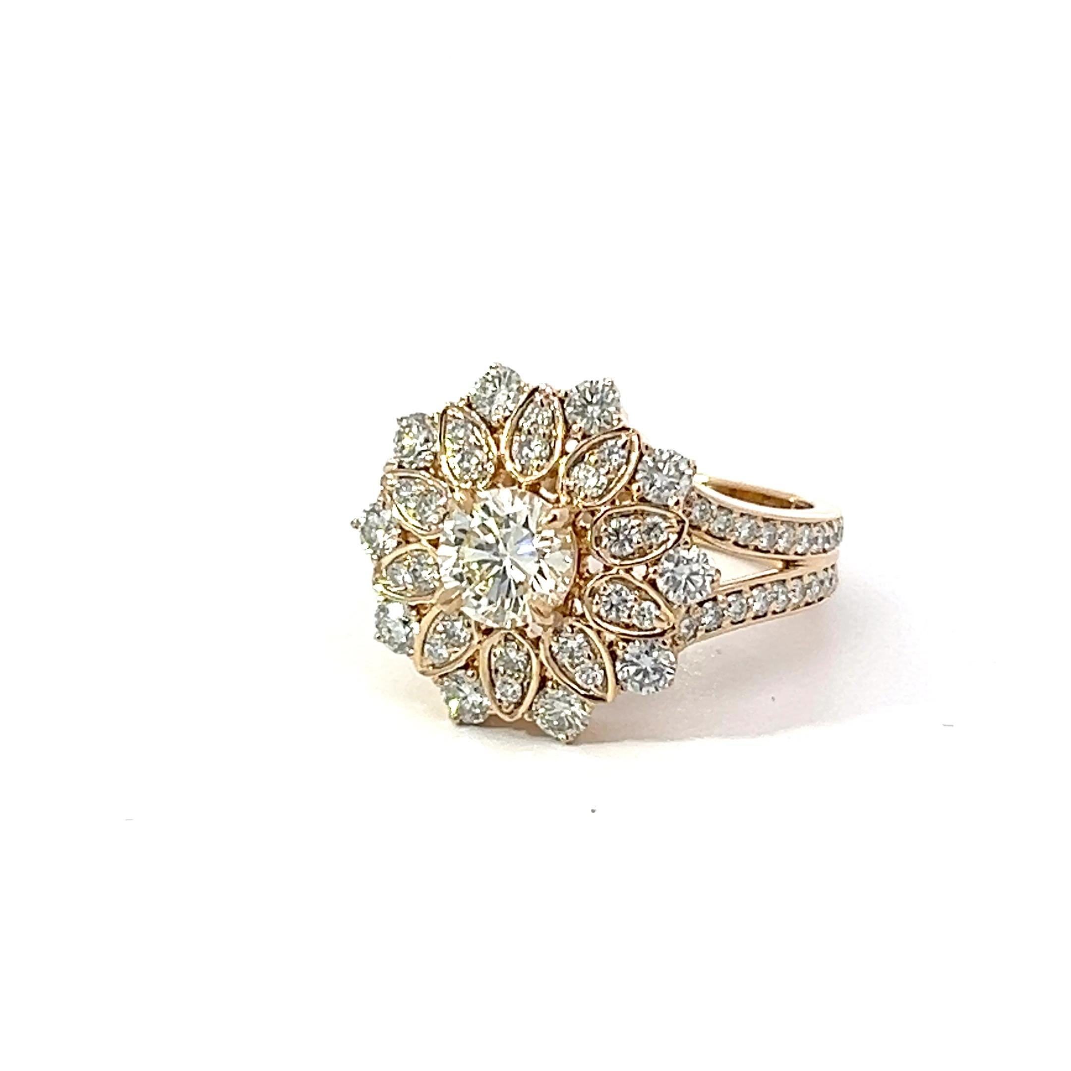 2.50 Carat Diamond Cluster GIA 18 Karat Yellow Gold Bespoke Dress Flower Ring In New Condition For Sale In London, GB