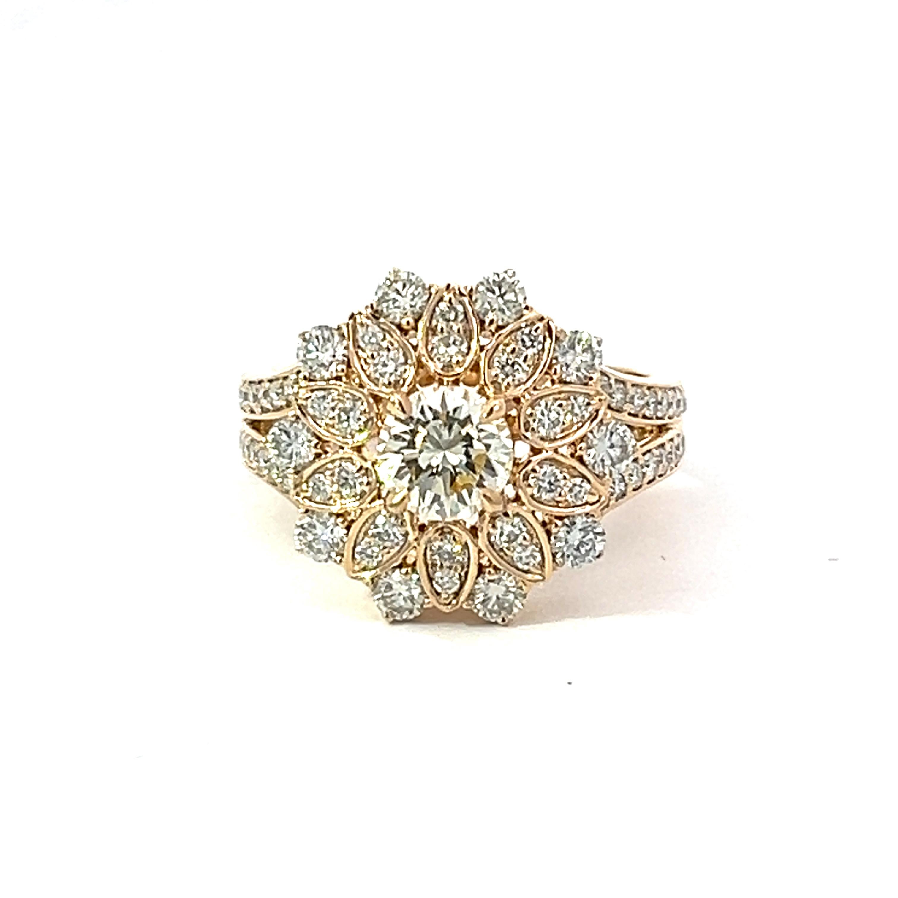 Women's 2.50 Carat Diamond Cluster GIA 18 Karat Yellow Gold Bespoke Dress Flower Ring For Sale