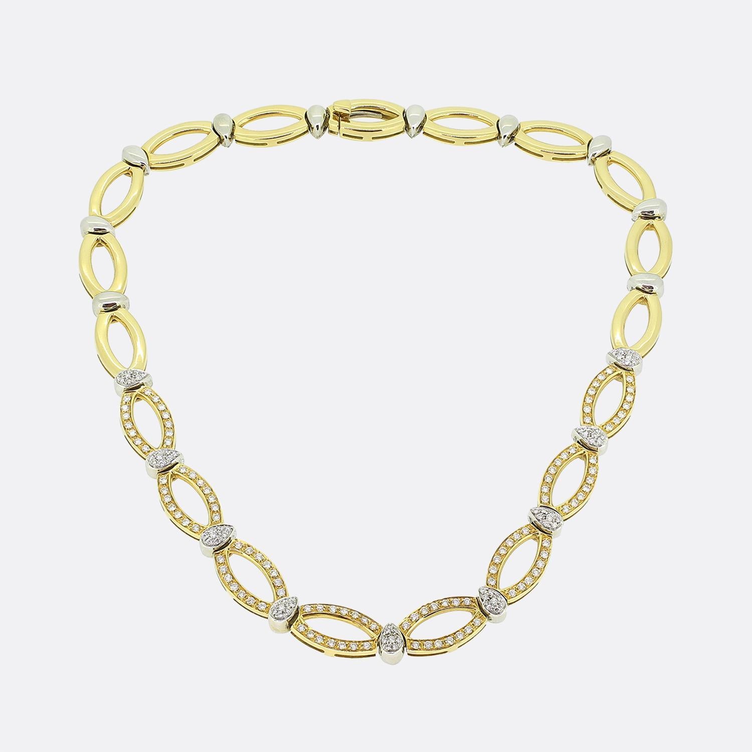 Taglio brillante Collana con diamante ovale A Link da 2,50 carati in vendita
