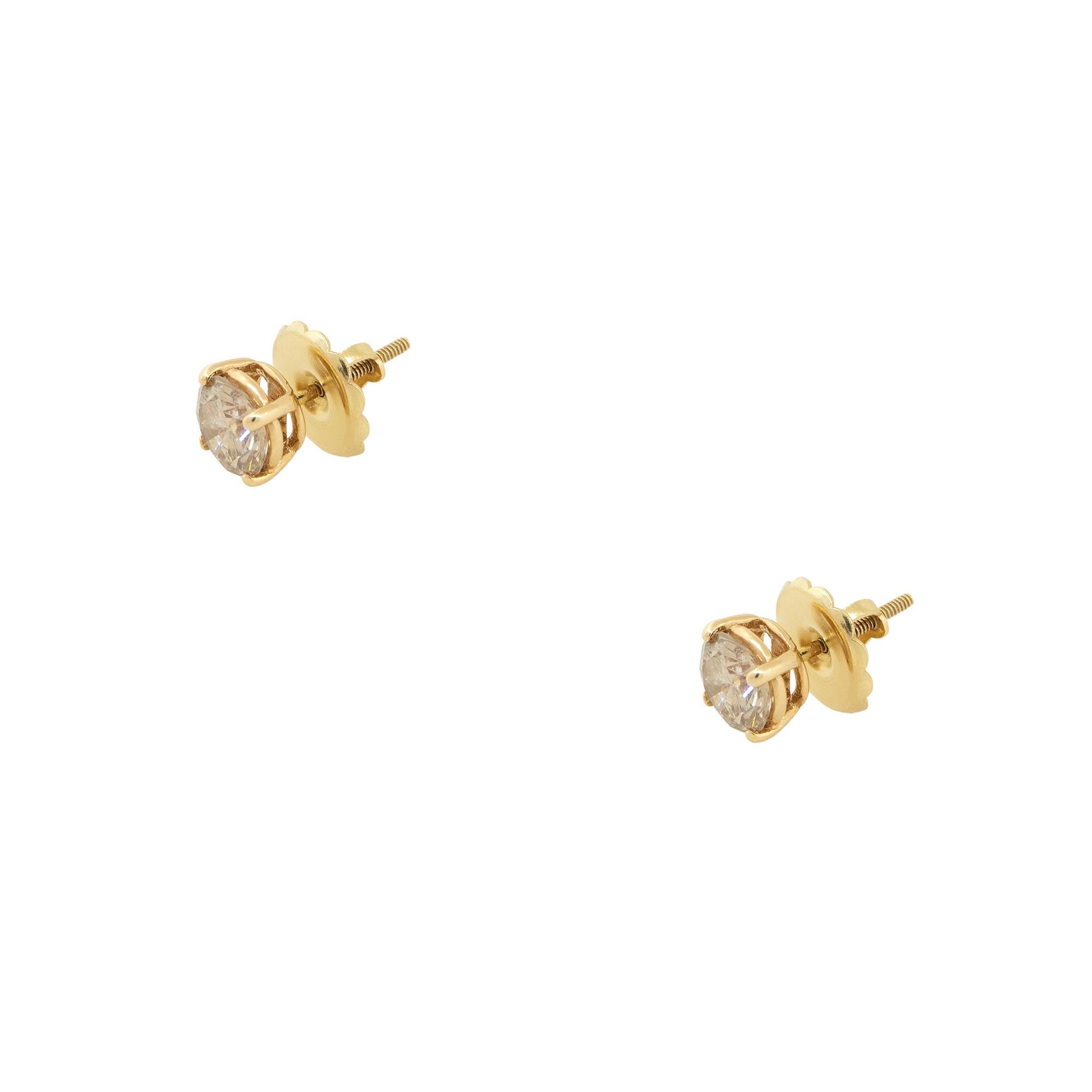 Material: 14k Yellow Gold
Diamond Details: Approx. 2.50ctw of round cut Diamonds. Diamonds are K/L in color and I1 in clarity
Total Weight: Unknown
Earring Backs: Screw Backs
Additional Details: This item comes with a presentation box!
SKU: A30313019