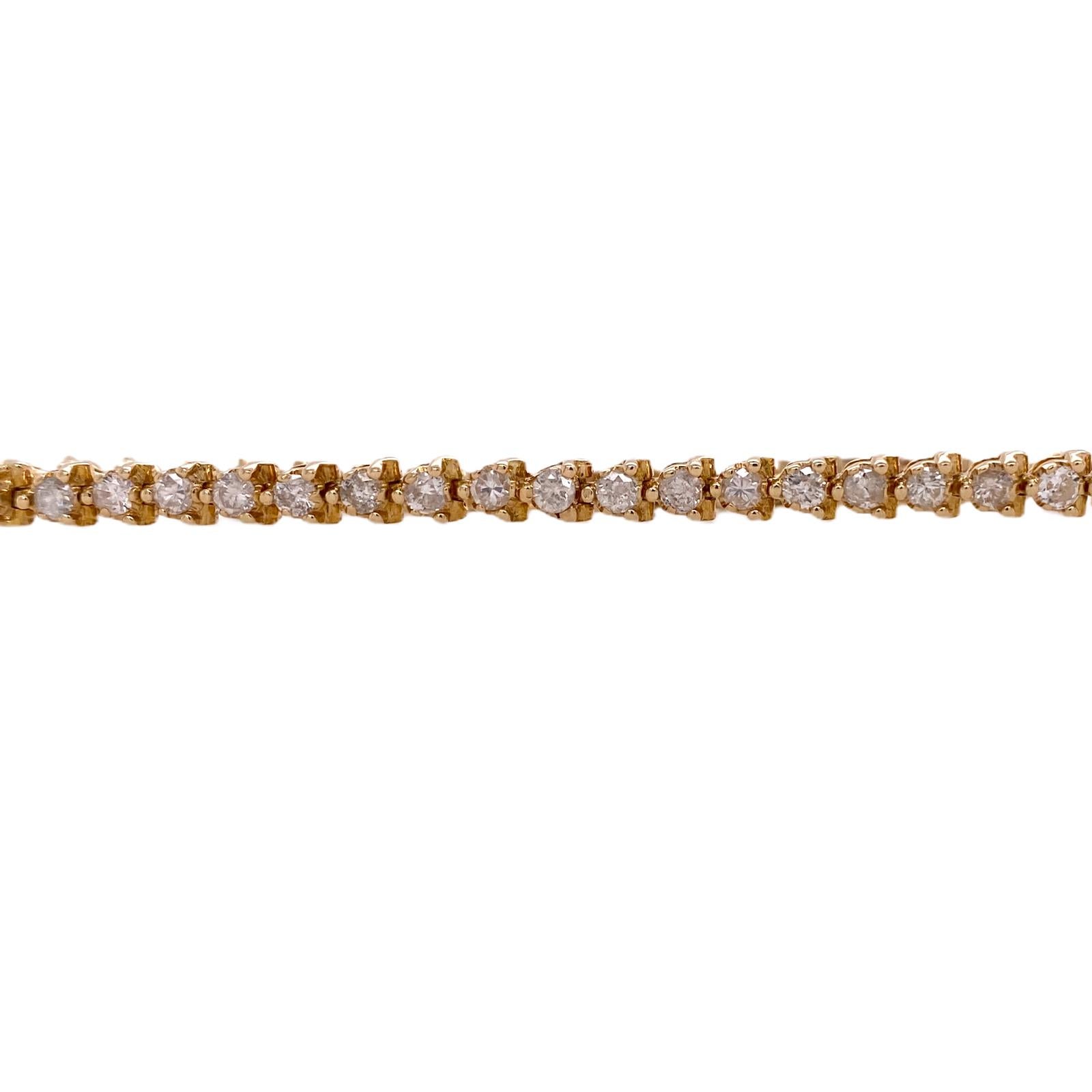 Round Cut 2.50 Carat Diamond Tennis Bracelet 14 Karat Yellow Gold