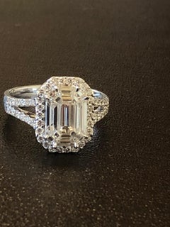 2.50 Carat Emerald Cut Diamond Ring 18 Karat White