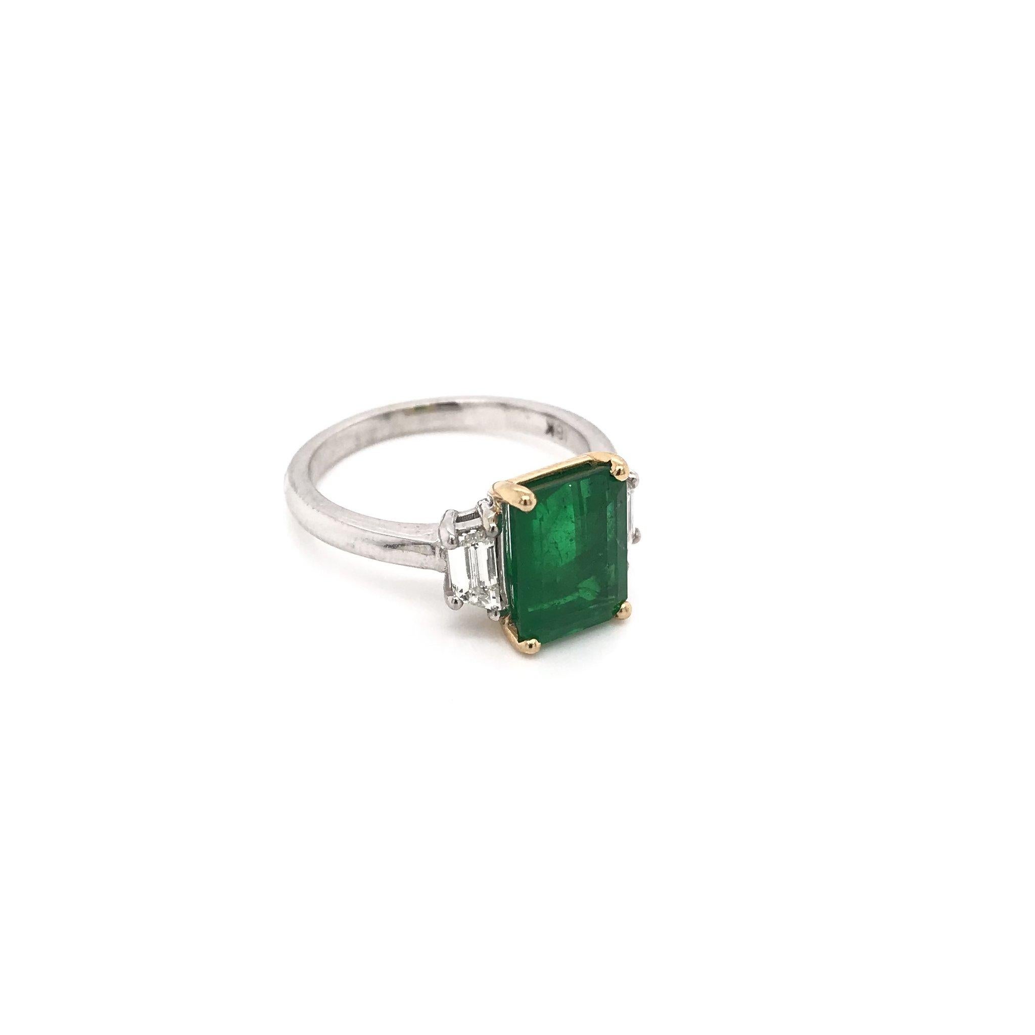 Emerald Cut 2.50 Carat Emerald & Diamond Ring 18K Gold