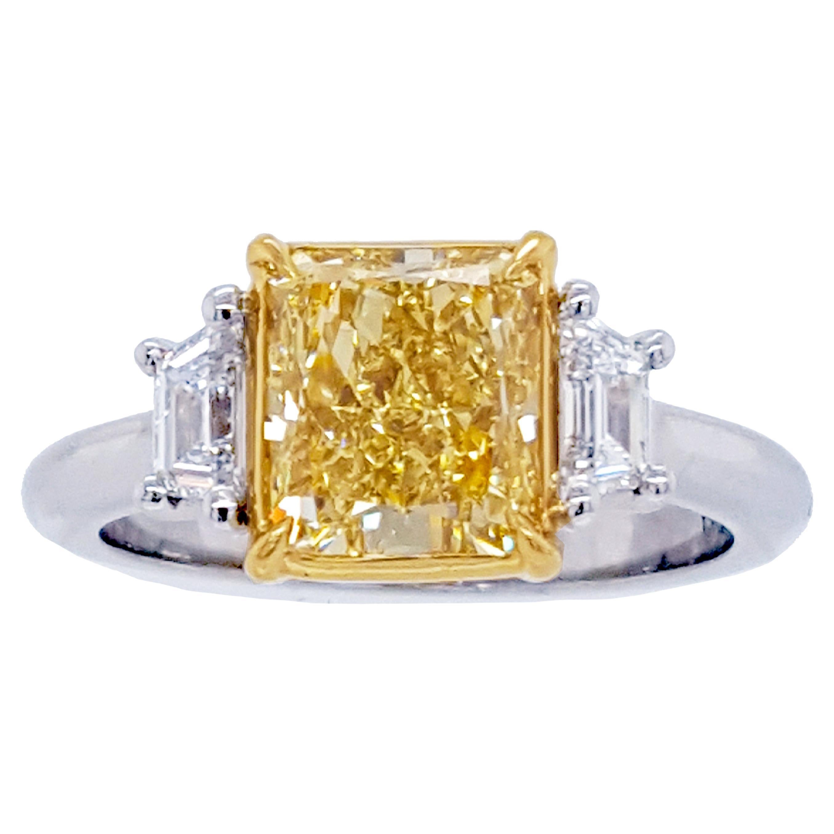 2.50 Carat Fancy Yellow Diamond Three-Stone Engagement Ring, GIA Report For Sale