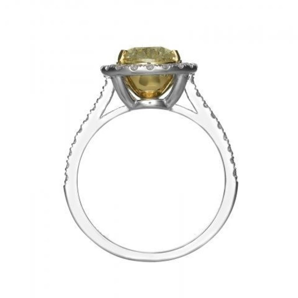 2.5 carat pear shaped diamond ring