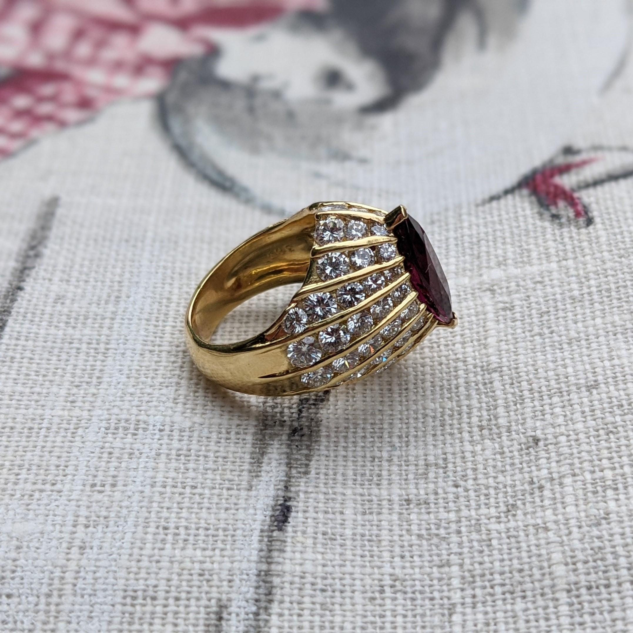 3 Carat Marquise Ruby and Diamond 18K Yellow Gold Dome Ring In Good Condition For Sale In New York, NY