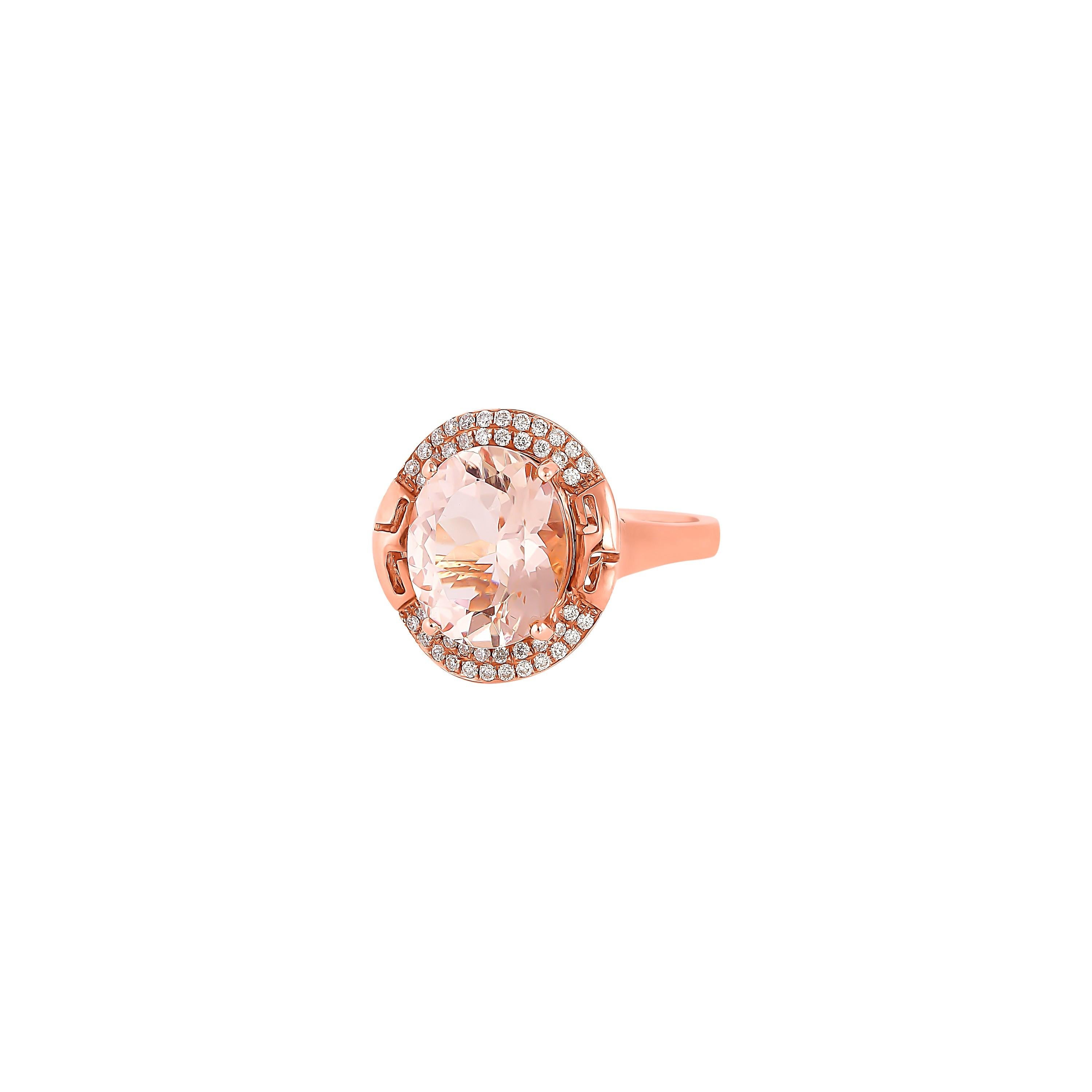 Contemporary 2.50 Carat Morganite and Diamond Ring in 18 Karat Rose Gold For Sale