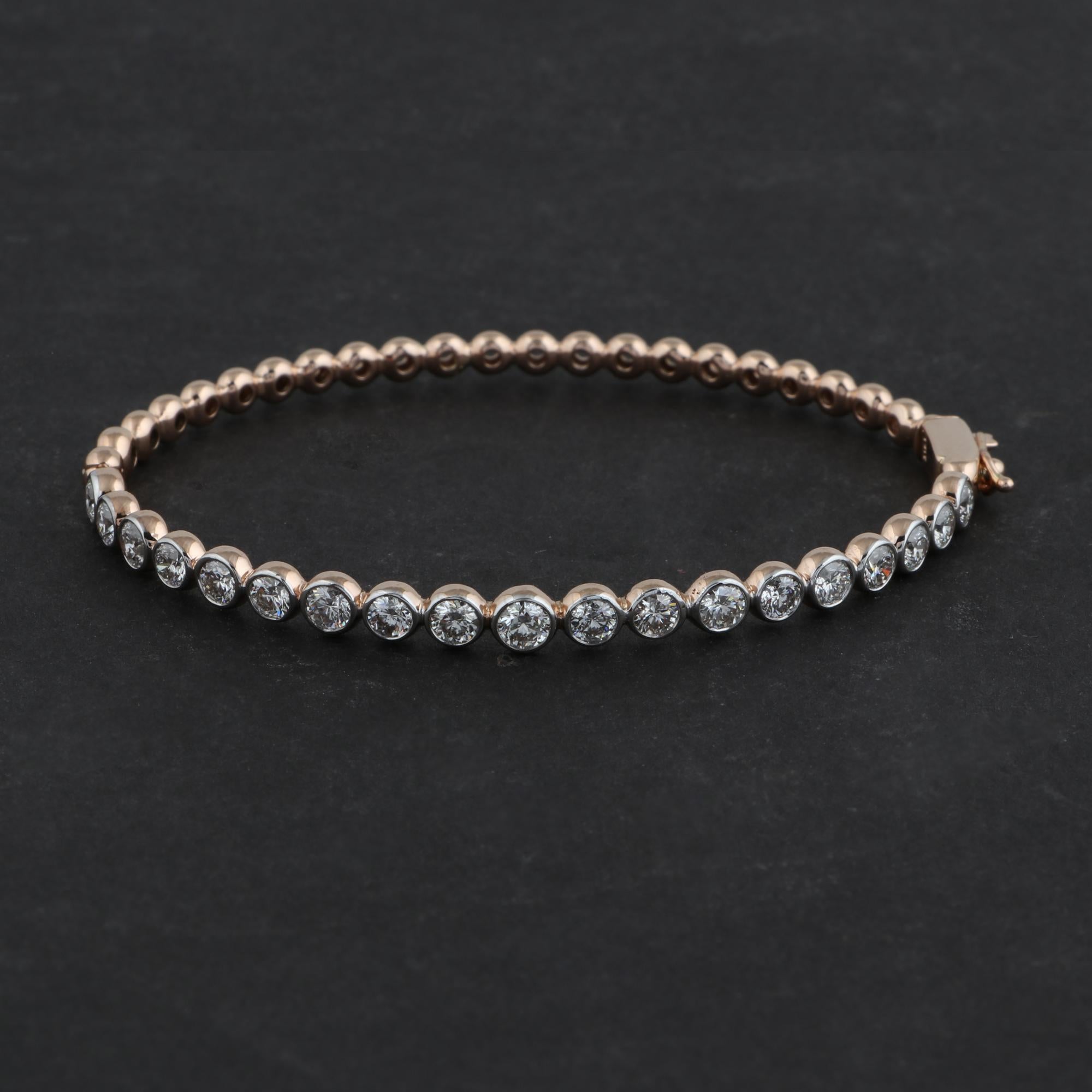 Pulsera de brazalete de diamantes naturales de 2,50 quilates Oro rosa de 14 quilates Joyería fina Corte redondo en venta