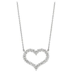 Collier en forme de cœur en or blanc 14 carats avec diamants naturels de 2,50 carats