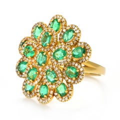 2.50 Carat Natural Emerald and Diamond Cocktail Ring Made in 18 Karat Gold