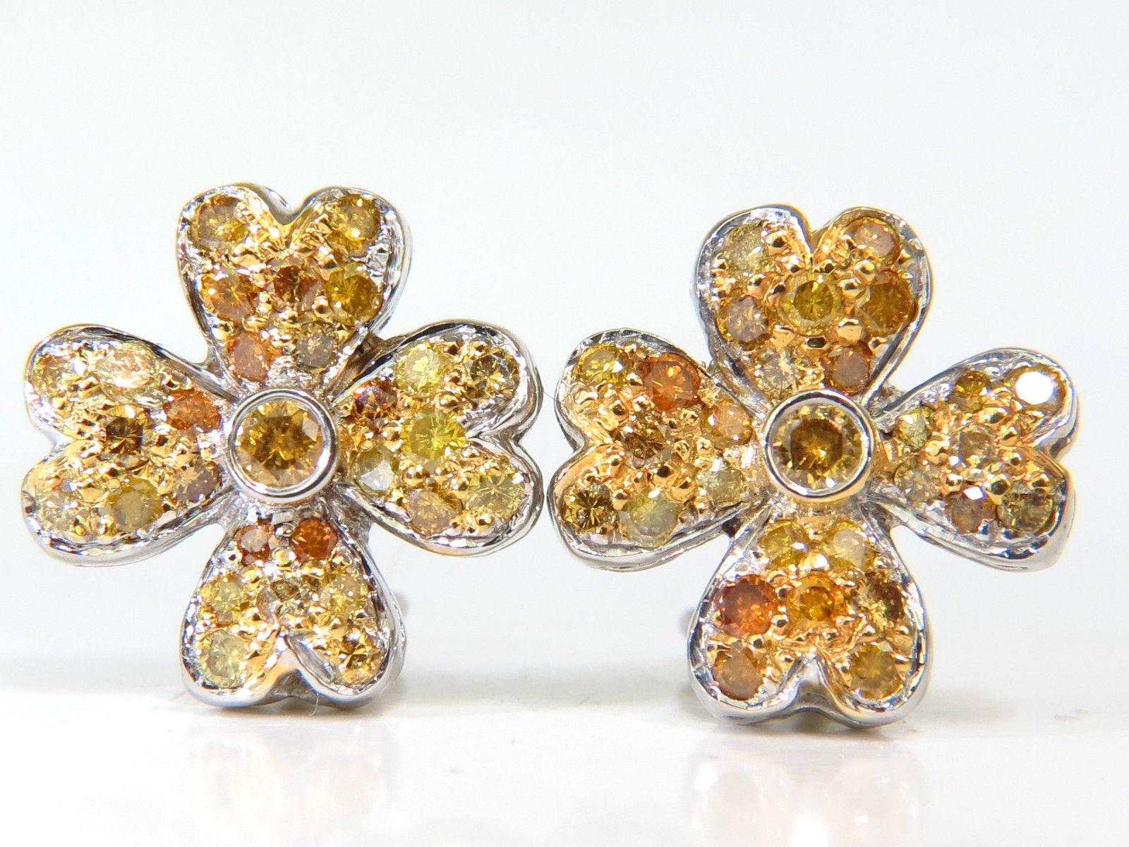 2.50 Carat Natural Fancy Color Diamonds Cluster Clover Earrings 14 Karat In New Condition In New York, NY
