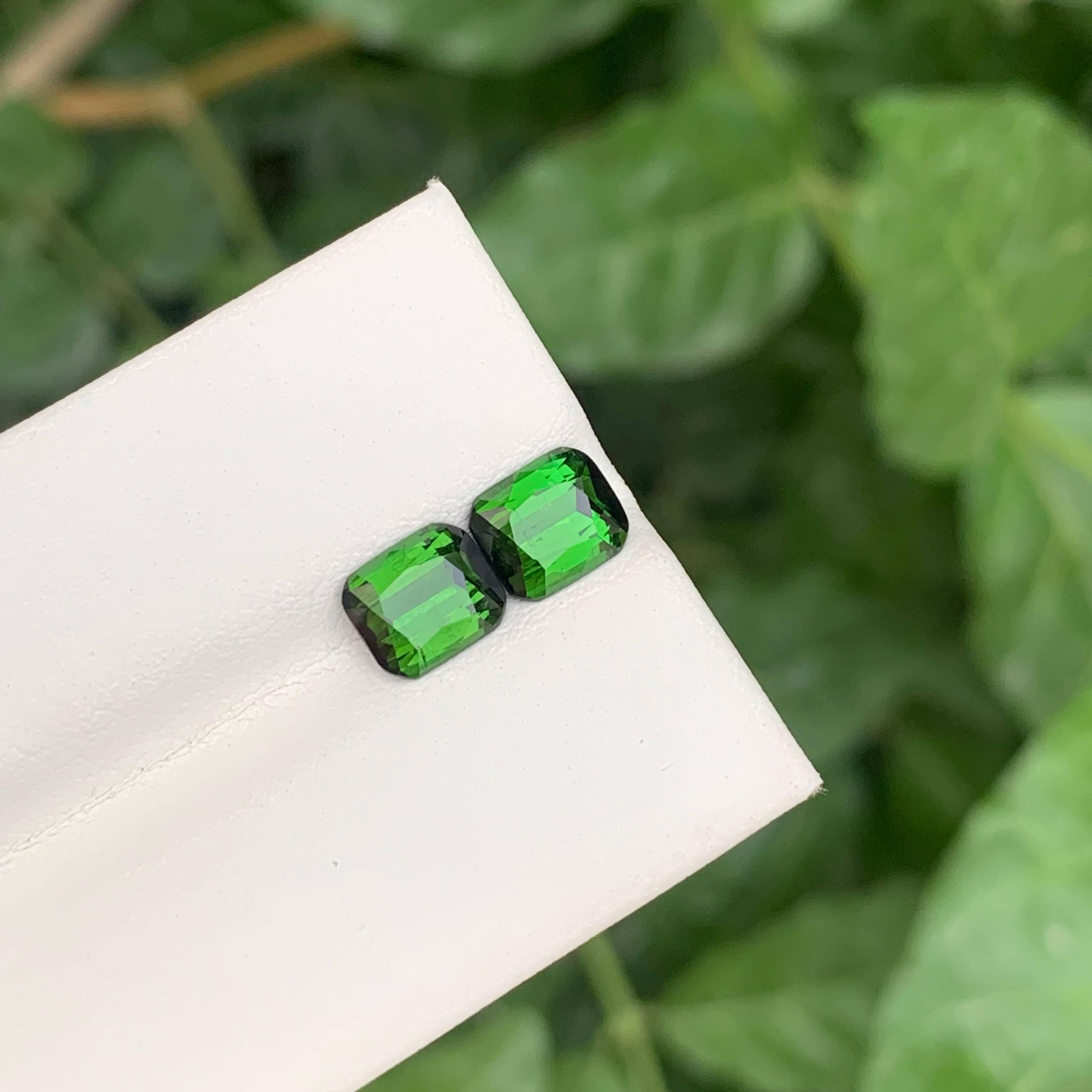 Taille coussin 2.50 Carat Natural Loose Deep Green Tourmaline Pair Cushion Cut Afghan Gemstone (pierre précieuse afghane) en vente