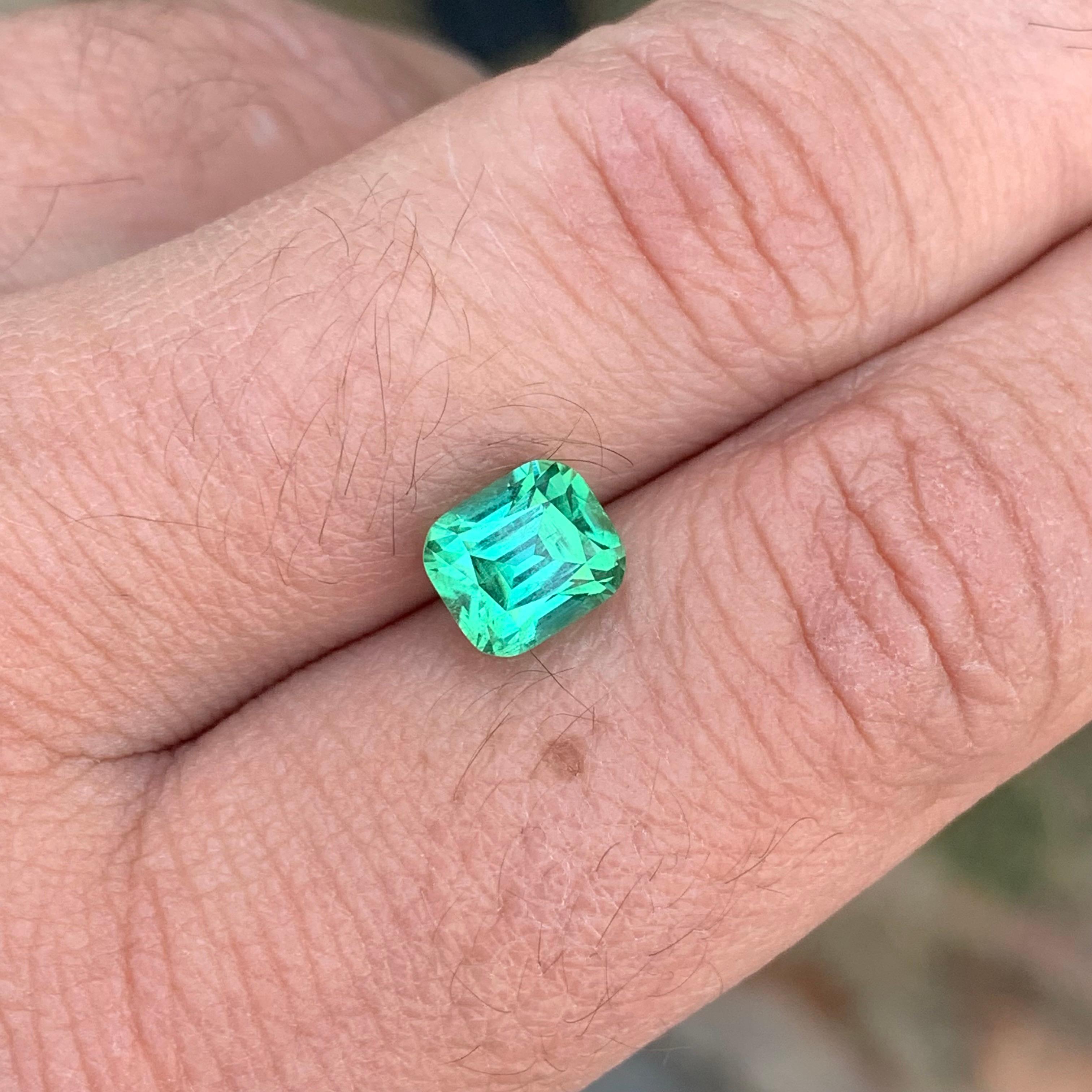 2.50 Carat Natural Loose Mint Green Tourmaline Cushion Shape Gemstone For Sale 2