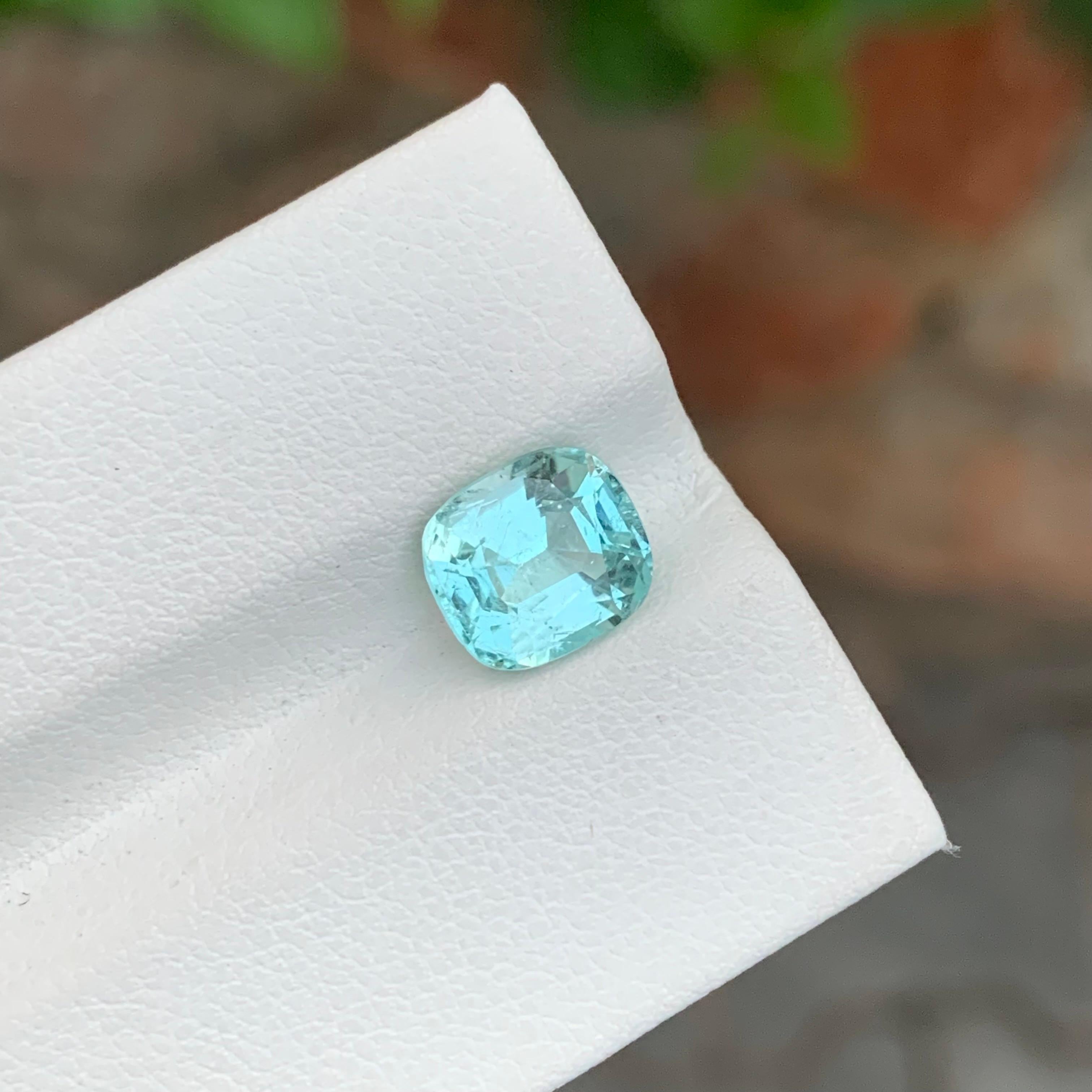 2.50 quilates de turmalina de mar natural suelta en forma de cojín para joyería en venta 1