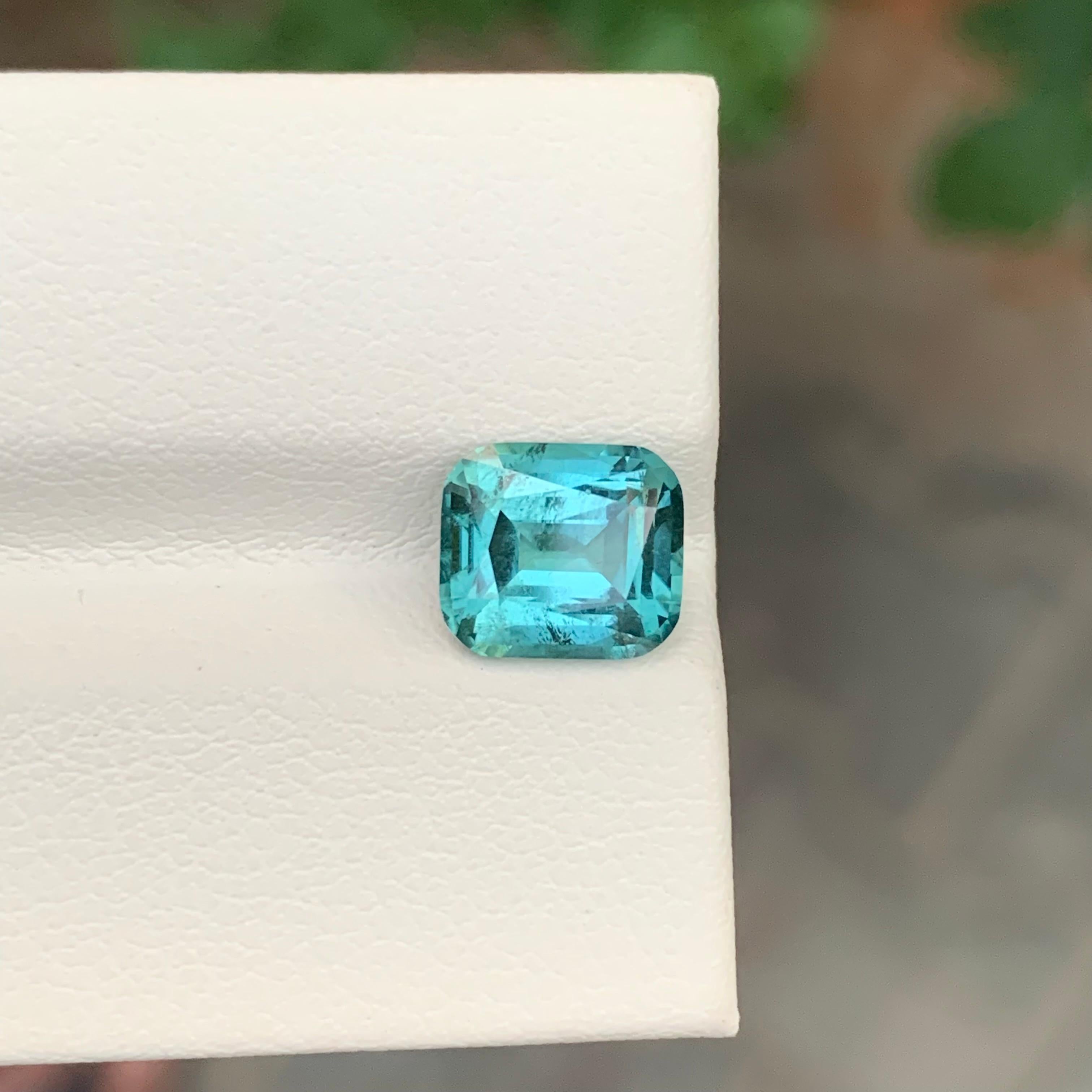 Gema natural suelta de turmalina de mar de 2.50 quilates en forma de cojín Corte cojín en venta