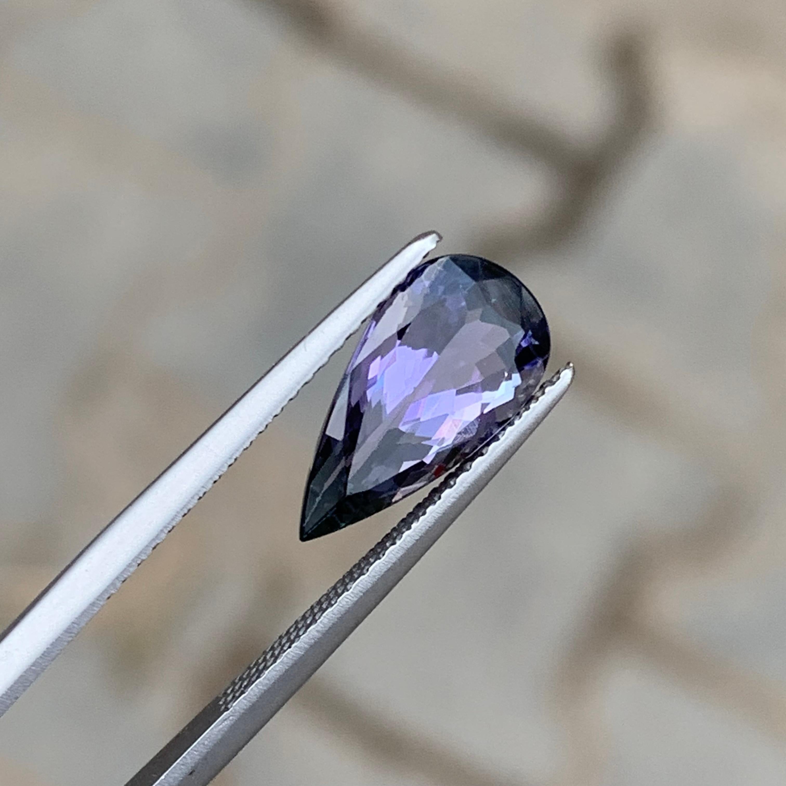 Women's or Men's 2.50 Carat Natural Loose Tanzanite Tear/Pear Shape Gemstone for Jewelry Making For Sale