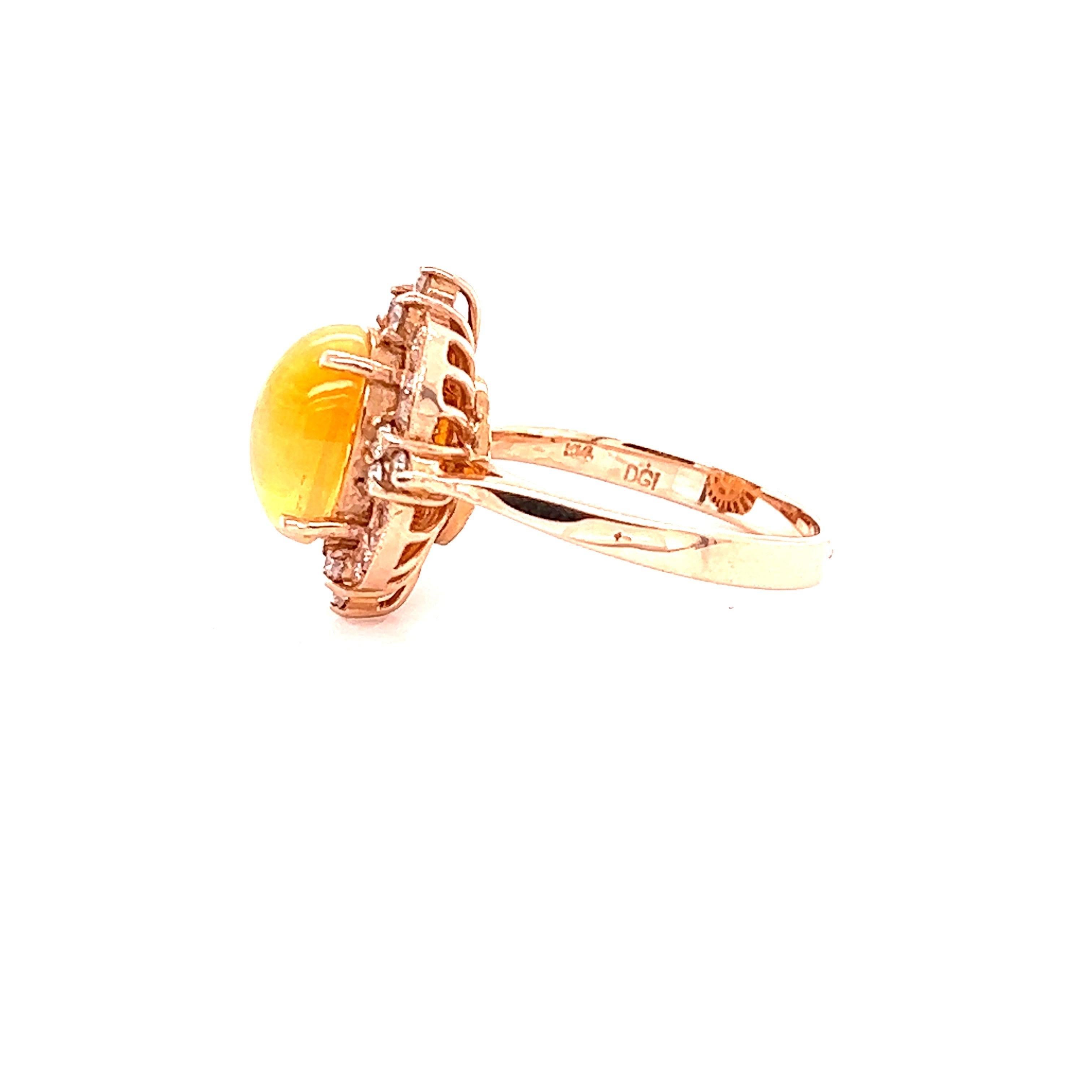Bague en or jaune 2,50 carats opale naturelle diamant design antique

Cette bague contient une opale de 2,08 carats mesurant 11 mm x 8 mm. Il comporte également 28 diamants de taille ronde pesant 0,42 carat. (Clarté : VS, Couleur : H) Le poids total