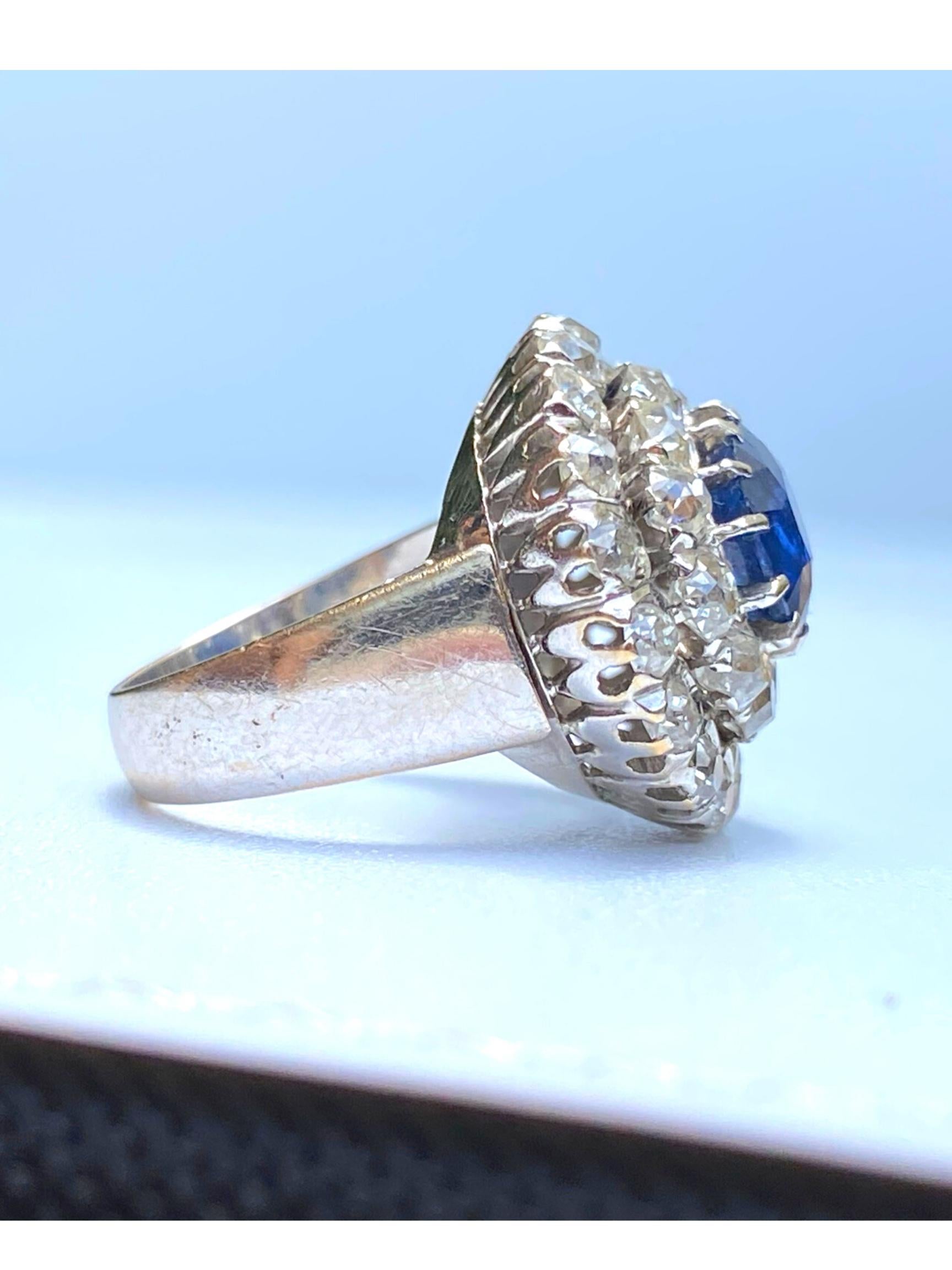2.50 Carat Oval Cut Burma Sapphire and Diamond Victorian Era Platinum Ring For Sale 2