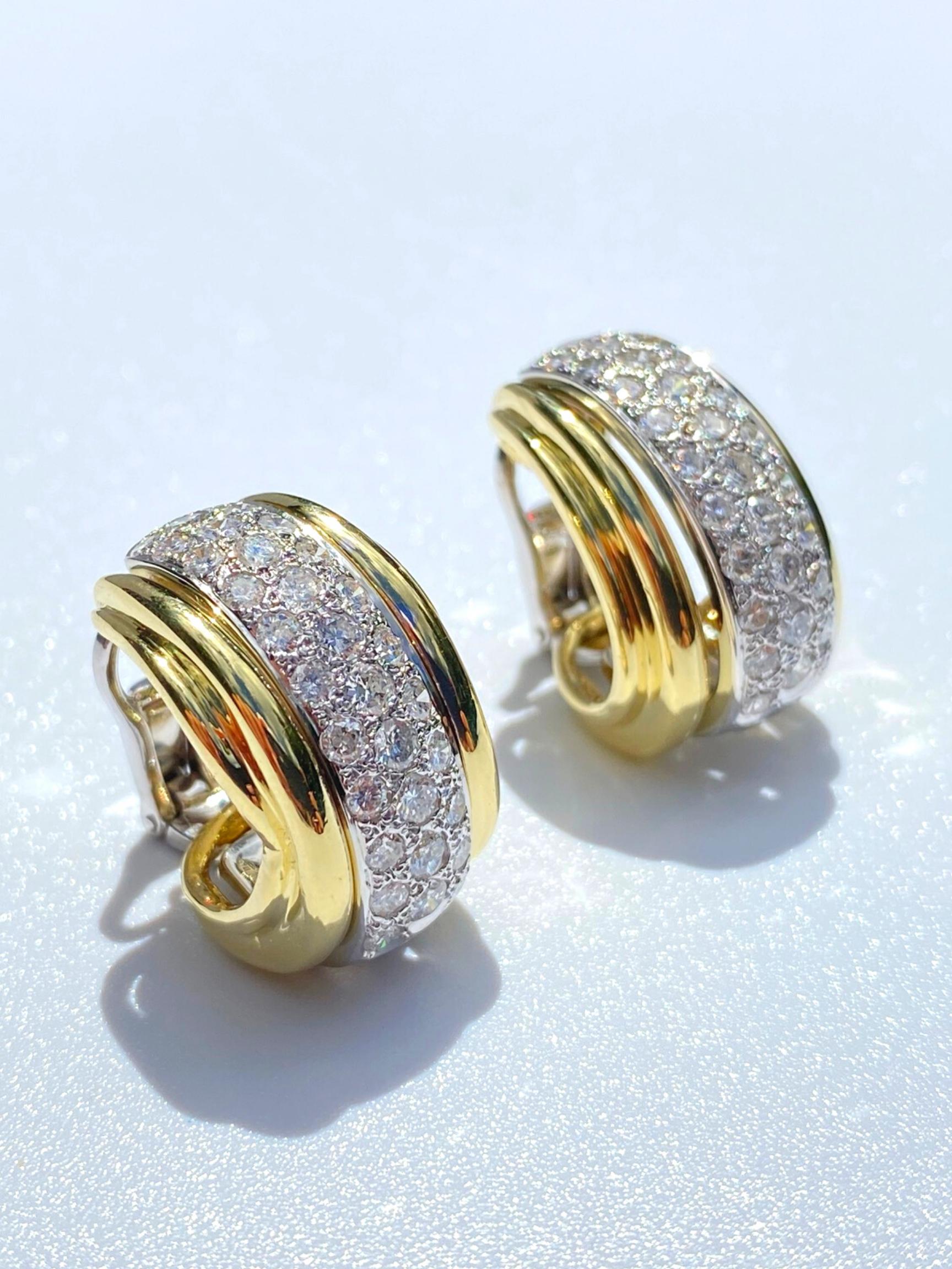 Boucles d'oreilles à levier rétro en or jaune 18 carats et diamants taille ronde brillants de ~2,50 carats Pour femmes en vente