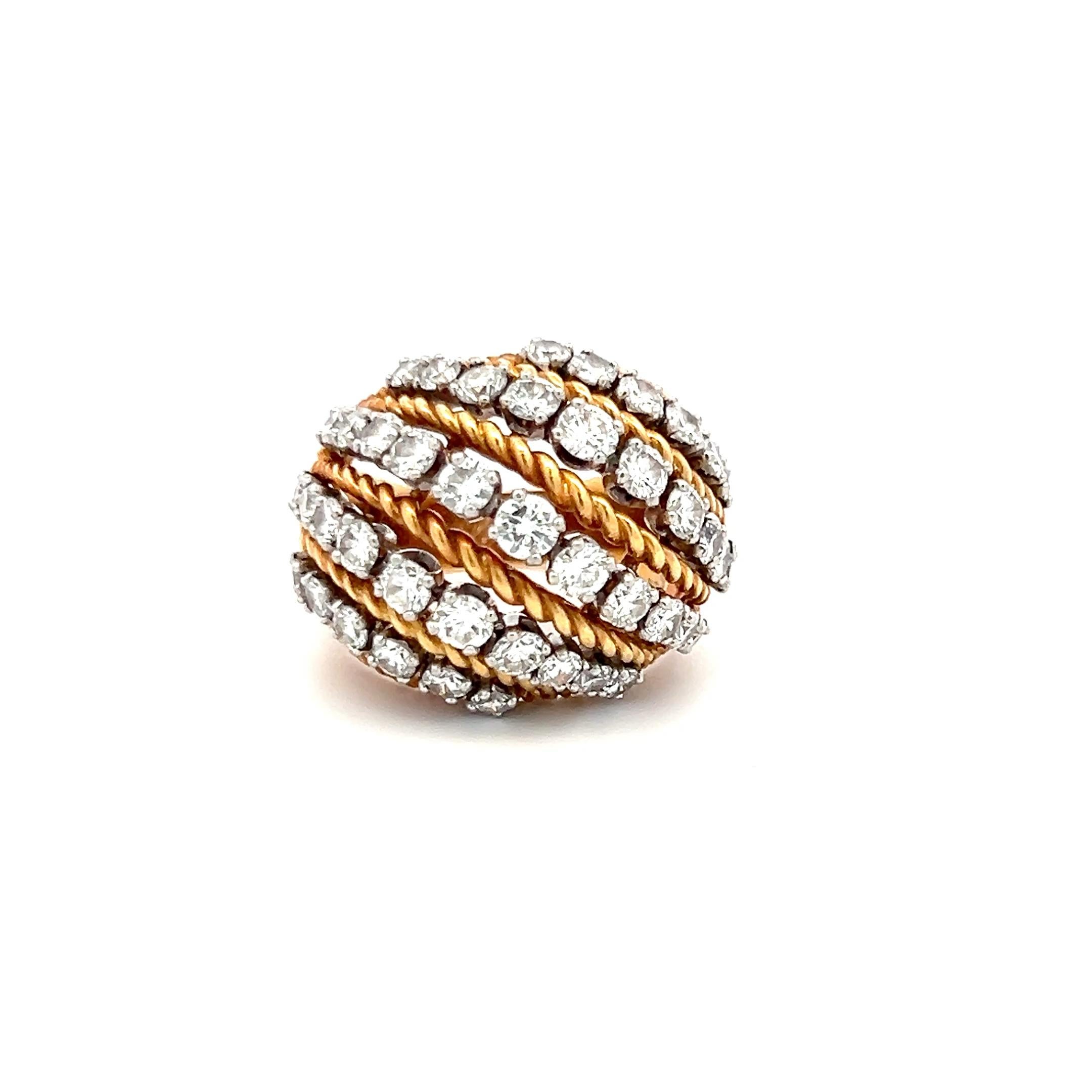Bague cocktail en or jaune 18 carats avec diamants ronds brillants I VS de 2,50 carats Bon état - En vente à New York, NY