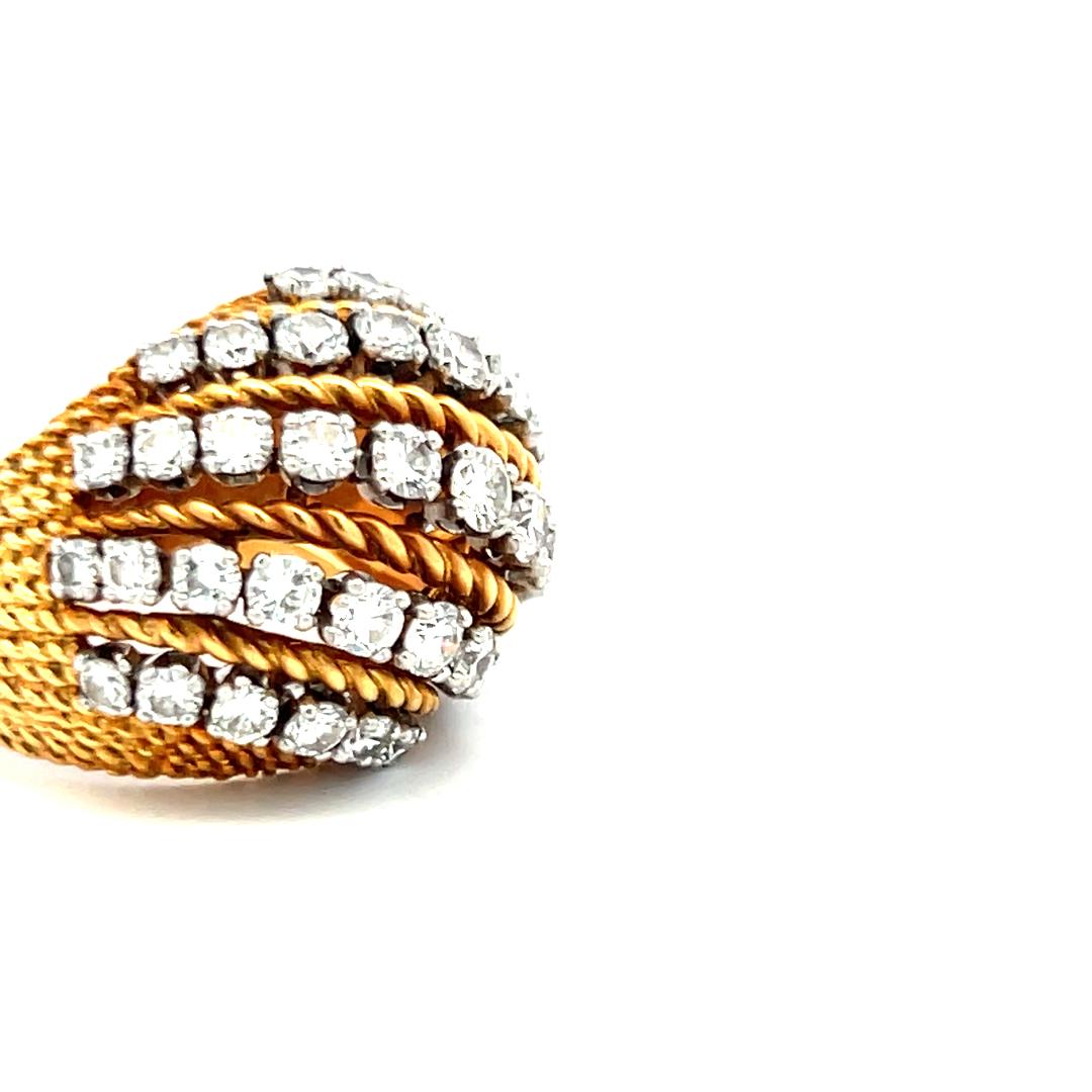 Bague cocktail en or jaune 18 carats avec diamants ronds brillants I VS de 2,50 carats en vente 2