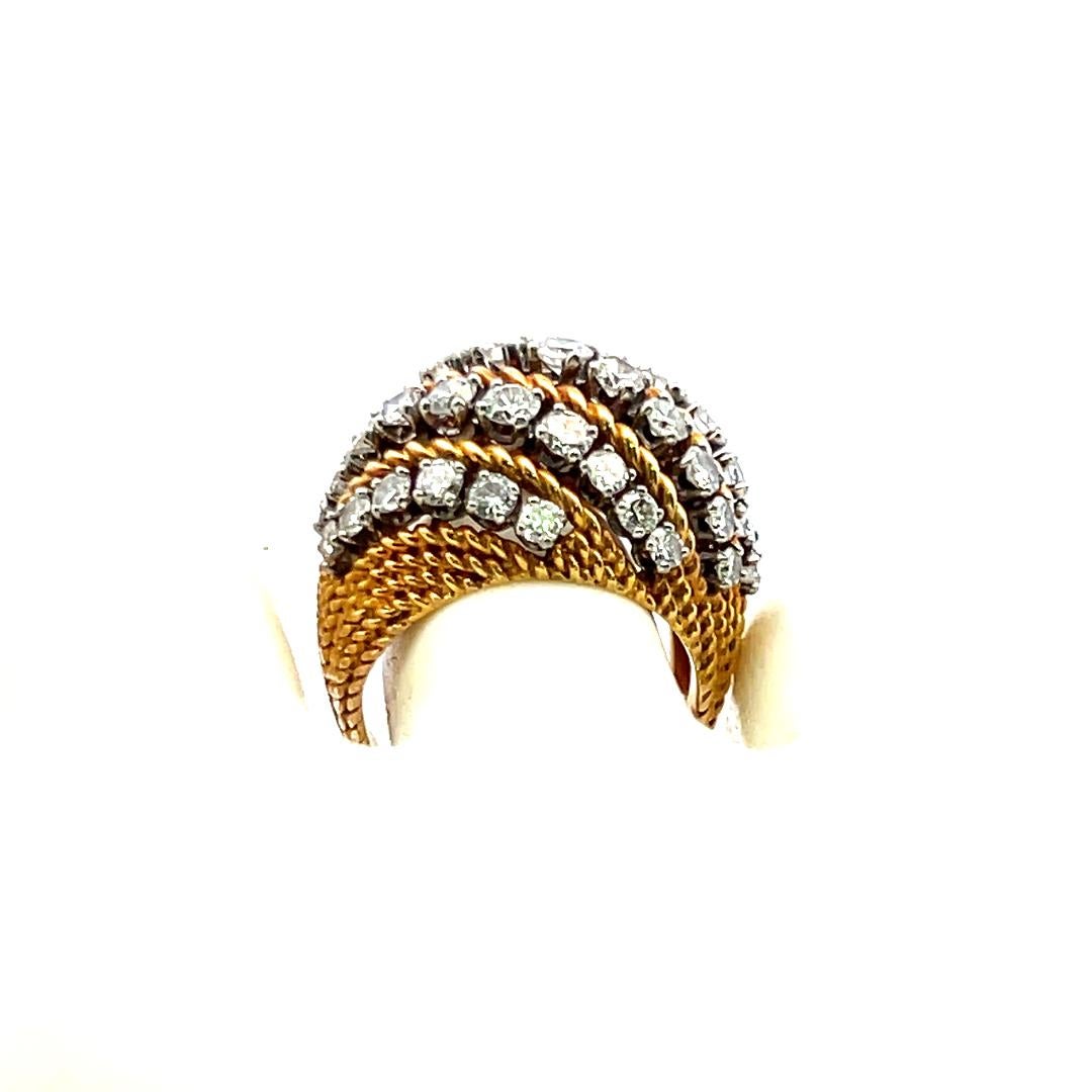 Bague cocktail en or jaune 18 carats avec diamants ronds brillants I VS de 2,50 carats en vente 3